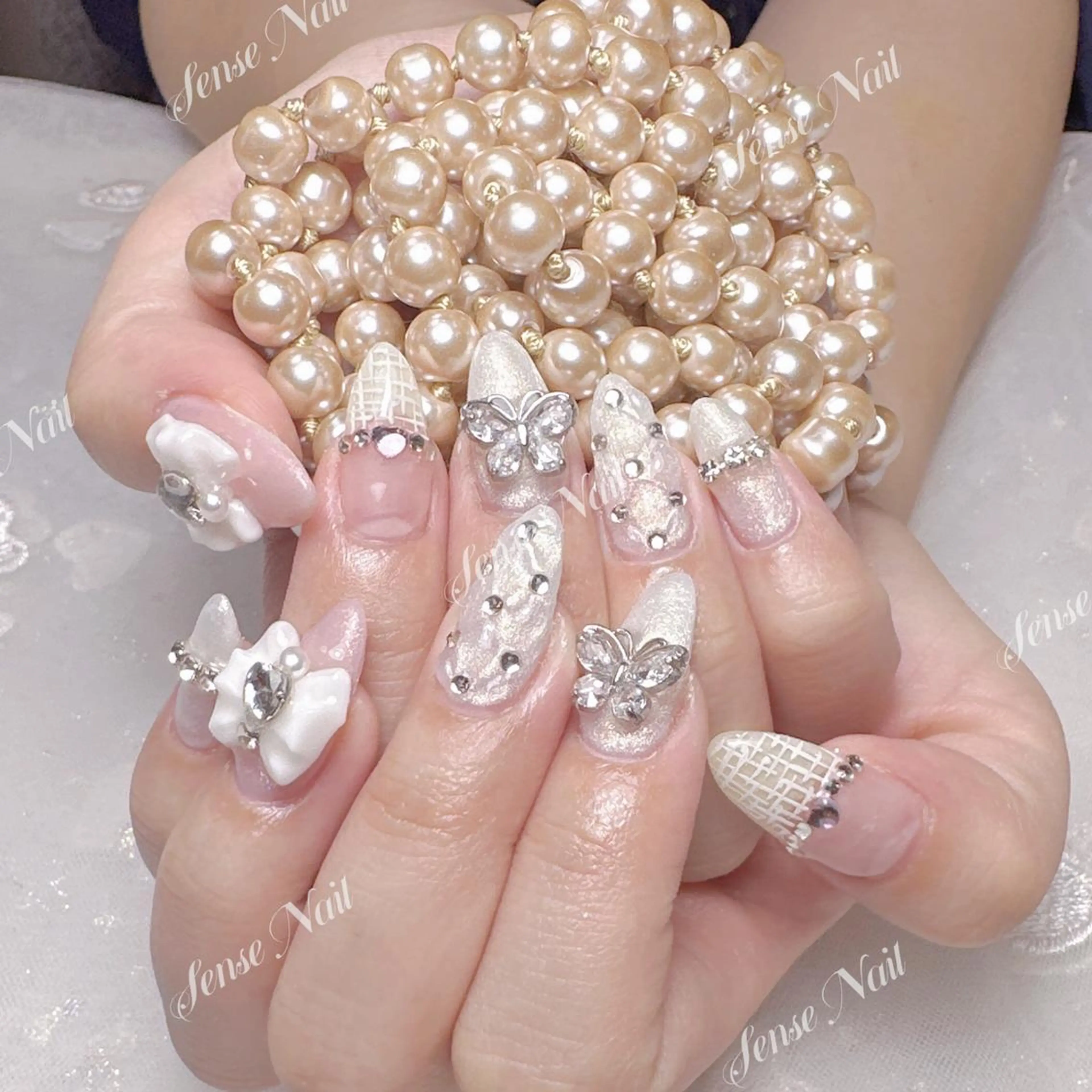 ネイル ハンドネイル Bunny 🐰のネイルデザイン