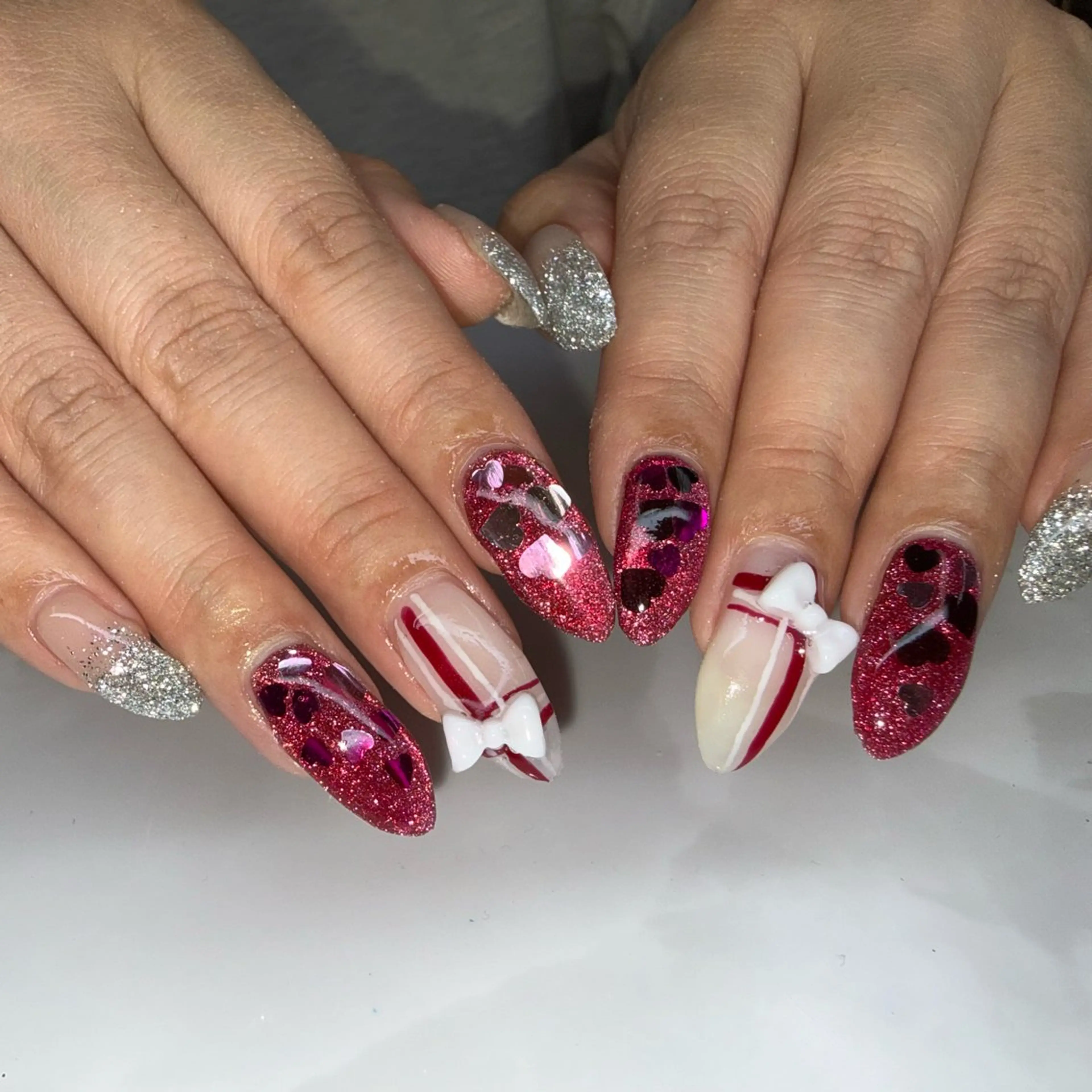 ネイル バレンタイン ハンドネイル 松山 碧のエステ・リラクイメージ