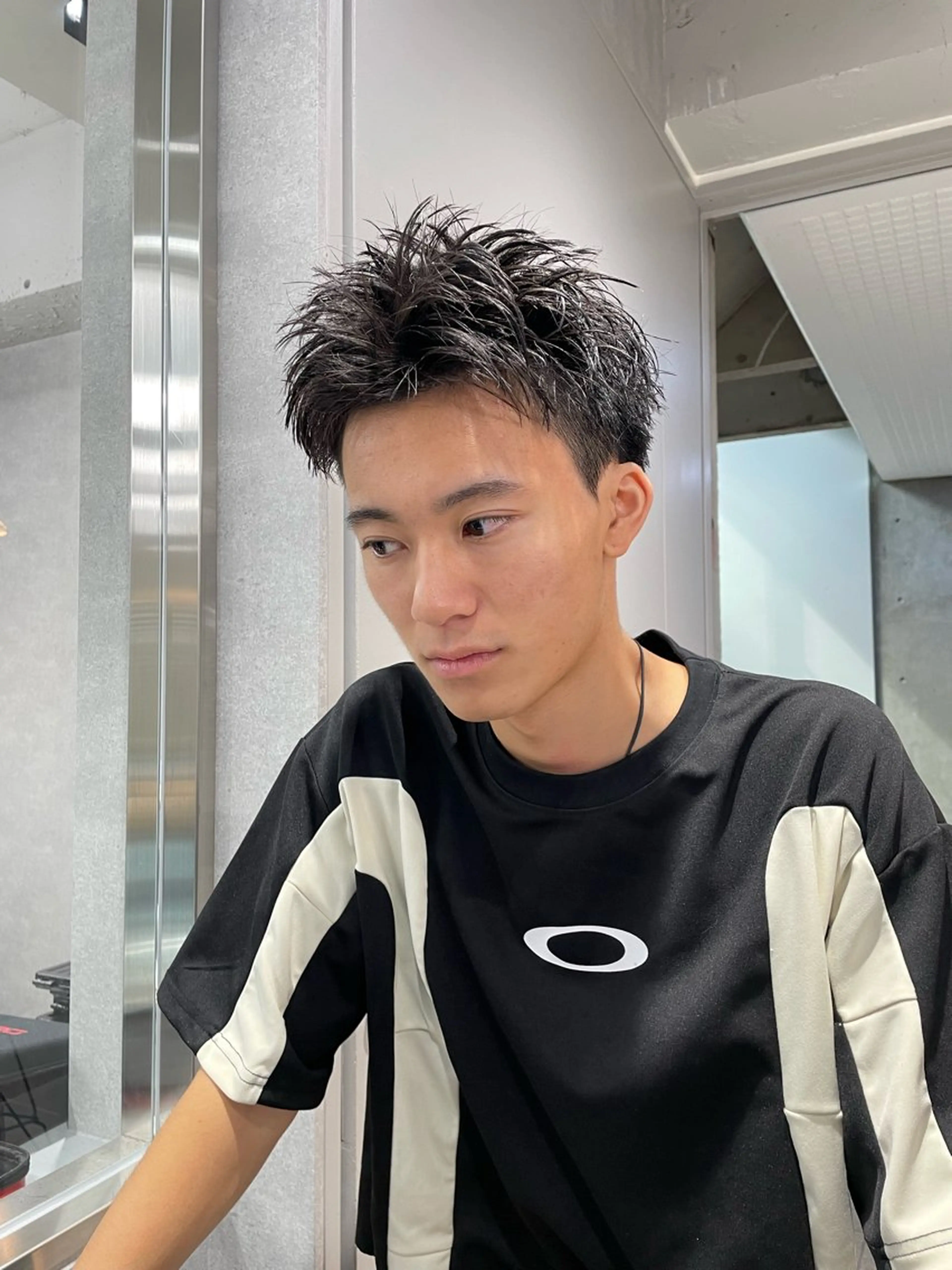 ショート メンズ スパイキーショート ショートヘア カット 垢抜けハイトーン☀／ 笑顔の美容師／しゅんのヘアスタイル