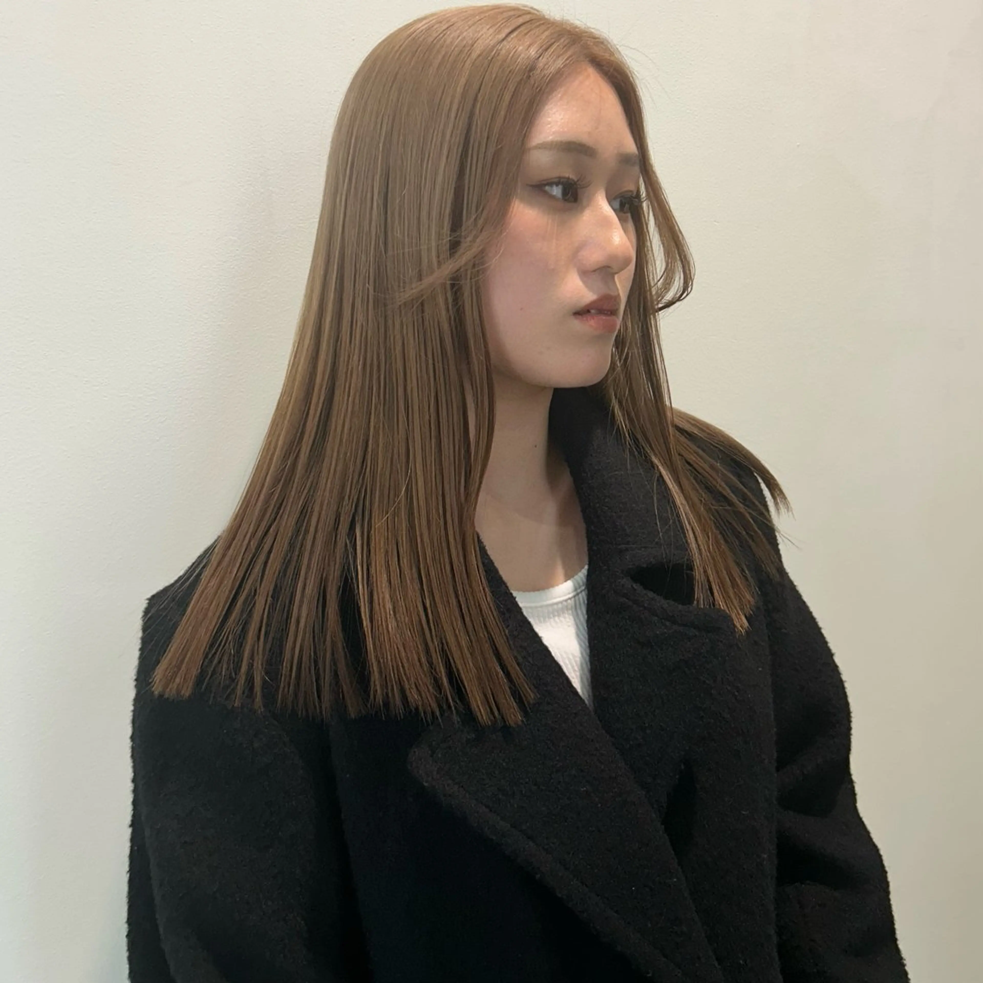 ロング ヘアカラー 田中 遥陽のヘアスタイル