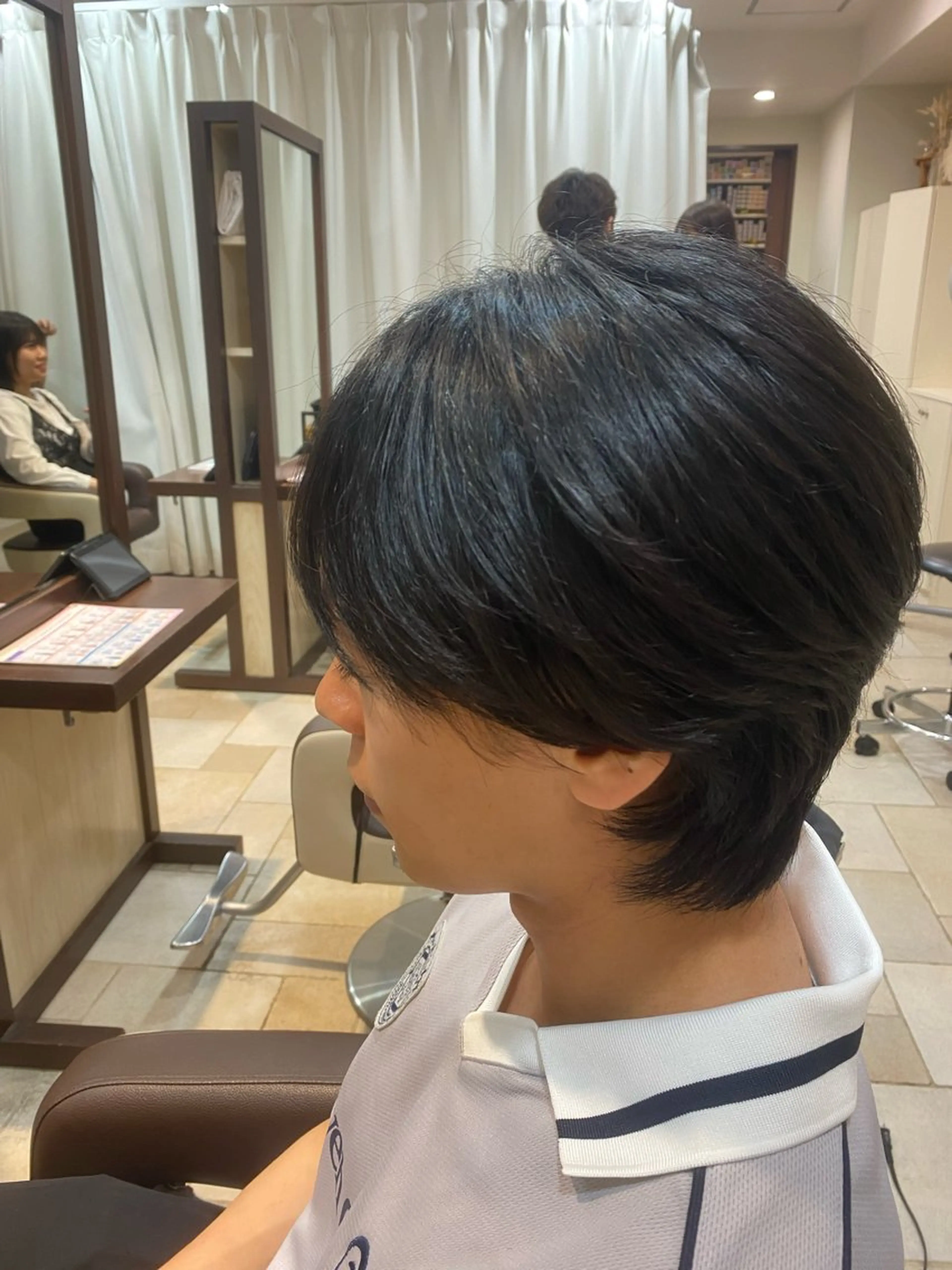 ミディアム メンズ カット 縮毛矯正 ヘアセット 髪質改善/美髪矯正 🫧山本勇輝🫧のヘアスタイル