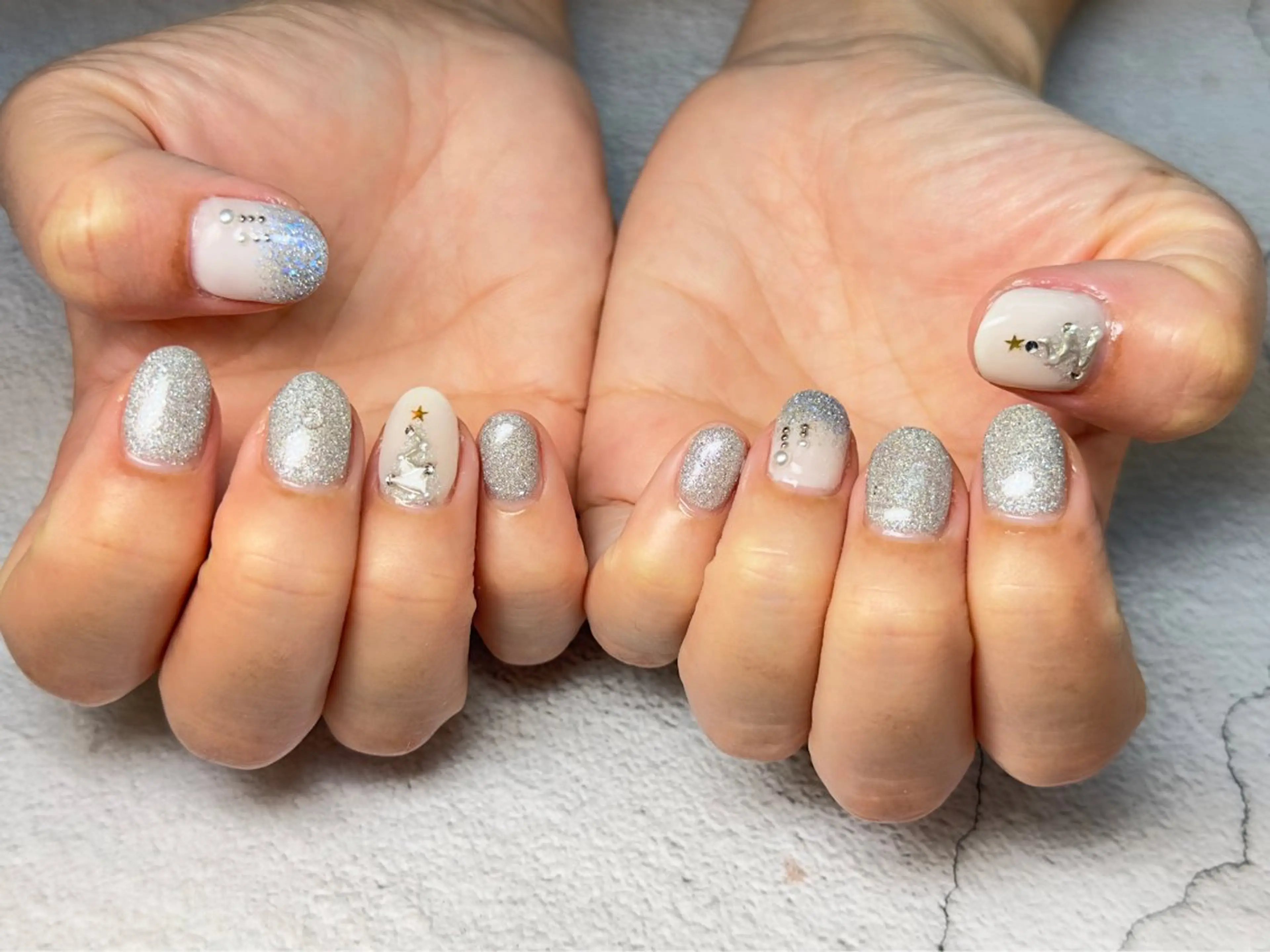 ネイル ハンドネイル Queennail 北堀江AYAのネイルデザイン