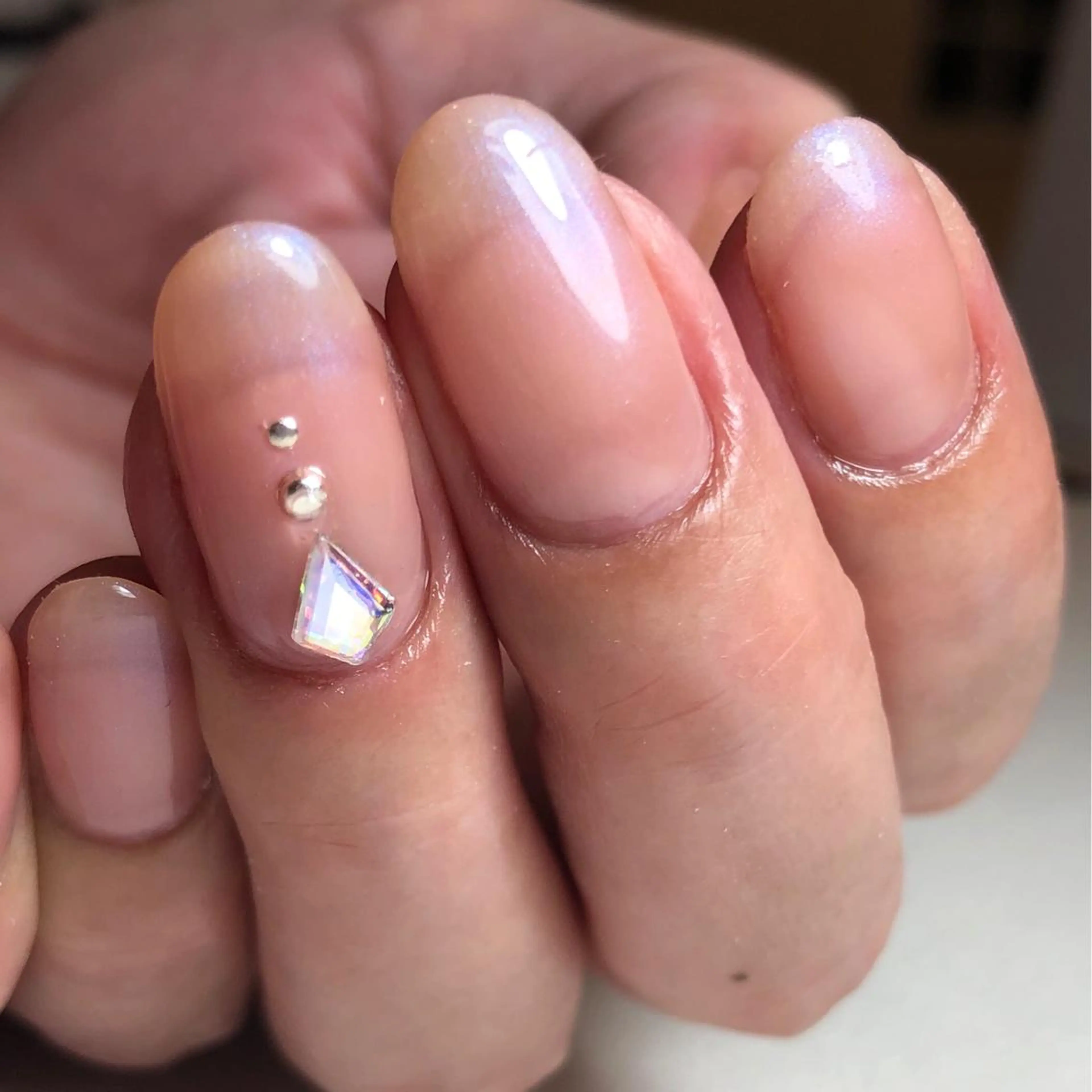 ネイル アートネイル ワンカラーネイル ストーンネイル Nail salon アトリエジョワ 金山のネイルデザイン