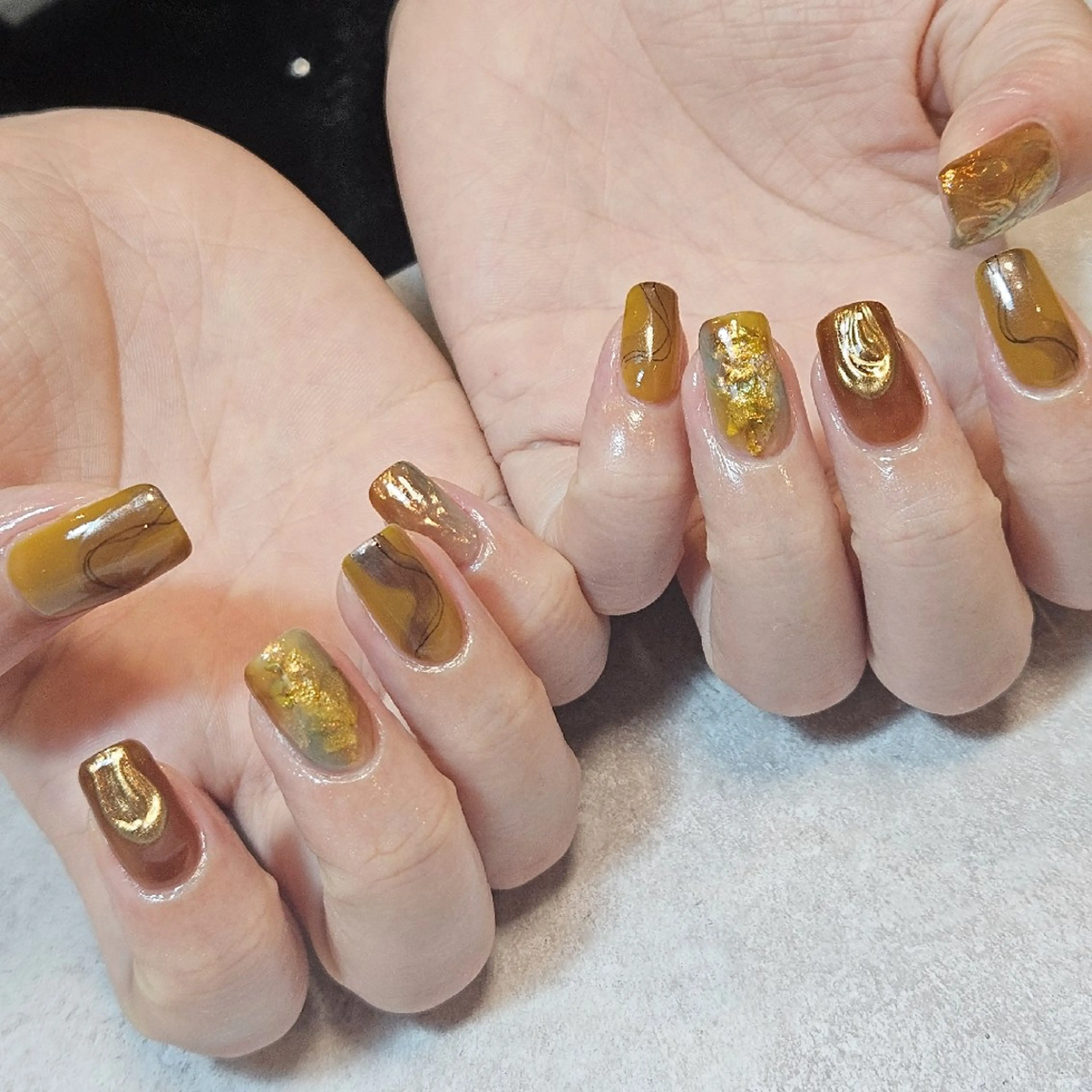 ネイル マグネットネイル ニュアンスネイル ハンドネイル Nailsalon manoのネイルデザイン