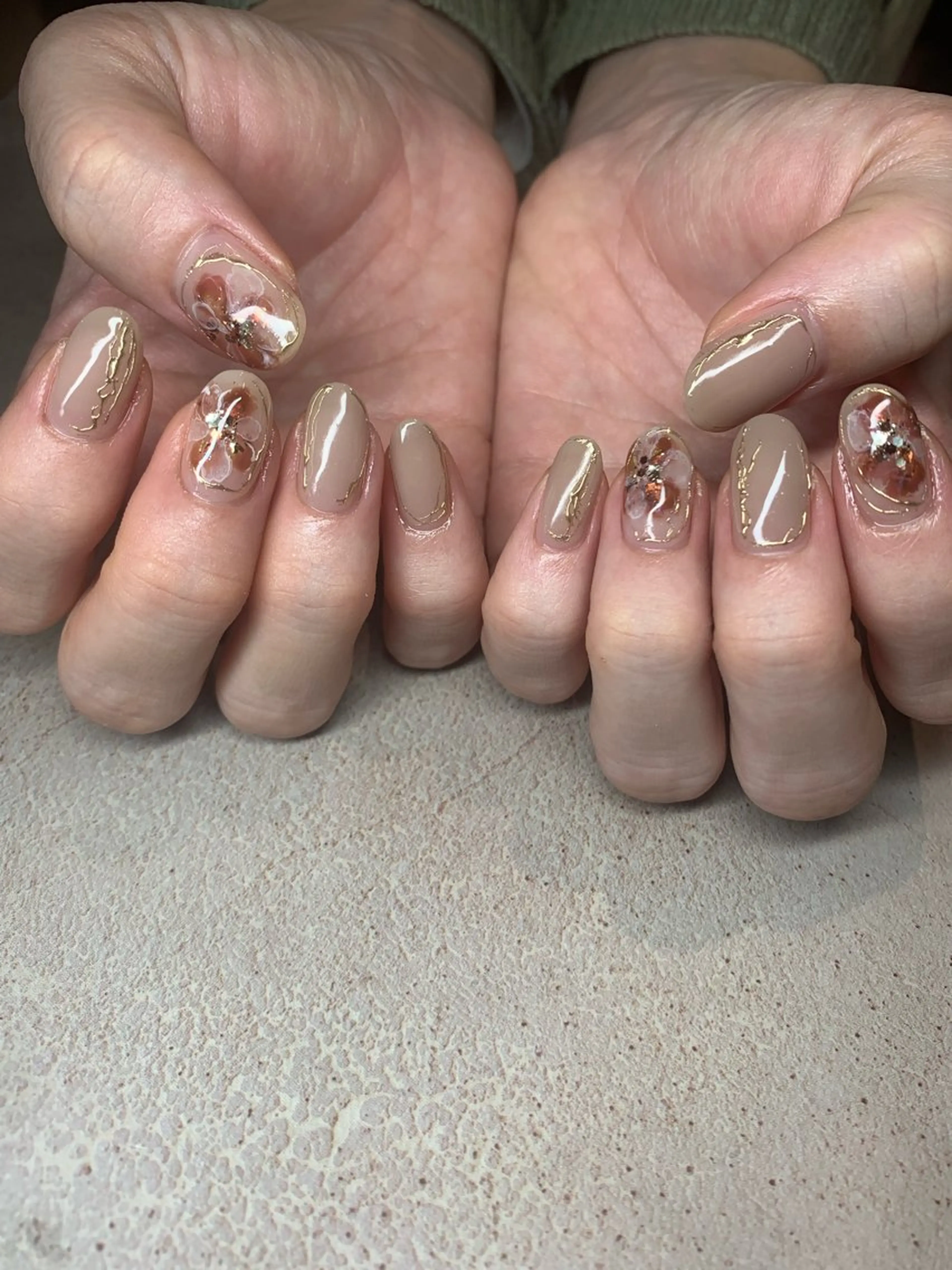 ネイル 持ち込み ASUKA nail 大人かわいいのネイルデザイン