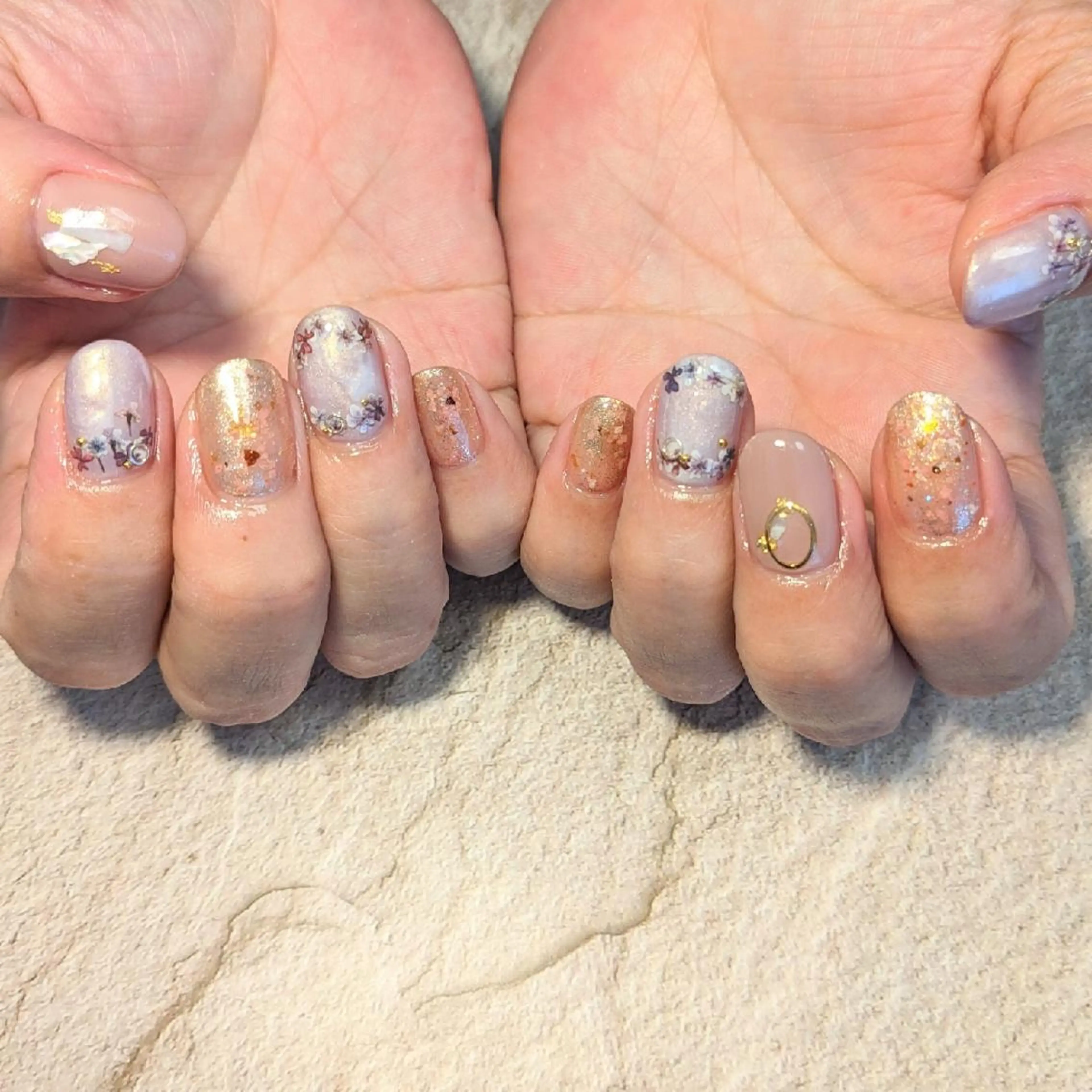 ネイル ｱｲﾗｯｼｭ ﾈｲﾙ ｻﾛﾝ つけるのマツエク・マツパデザイン