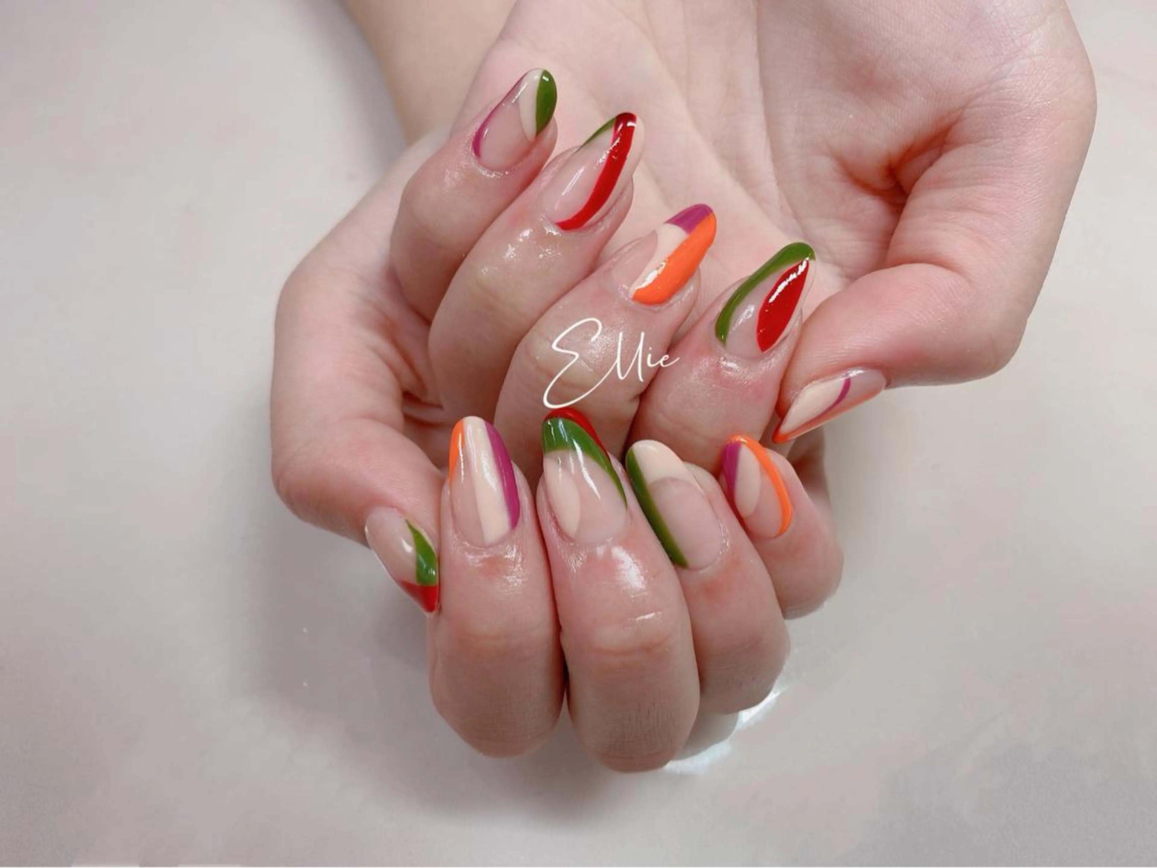 ネイル ハンドネイル ハンドケア ♡Ellie ♡のネイルデザイン