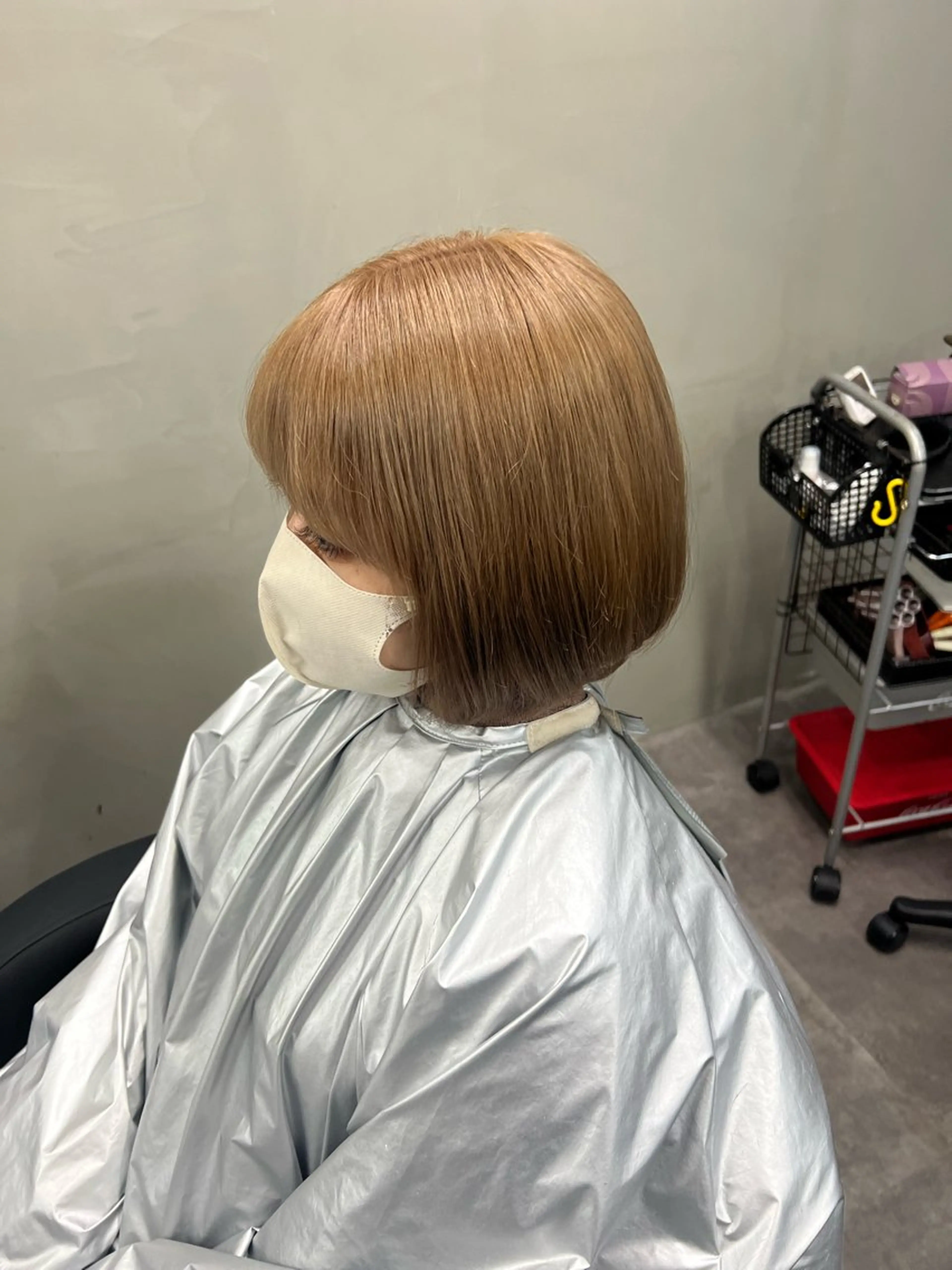 ショート カラー ハイトーンカラー ボブ 小顔カット/髪質改善 /  店長 河井雄貴のヘアスタイル