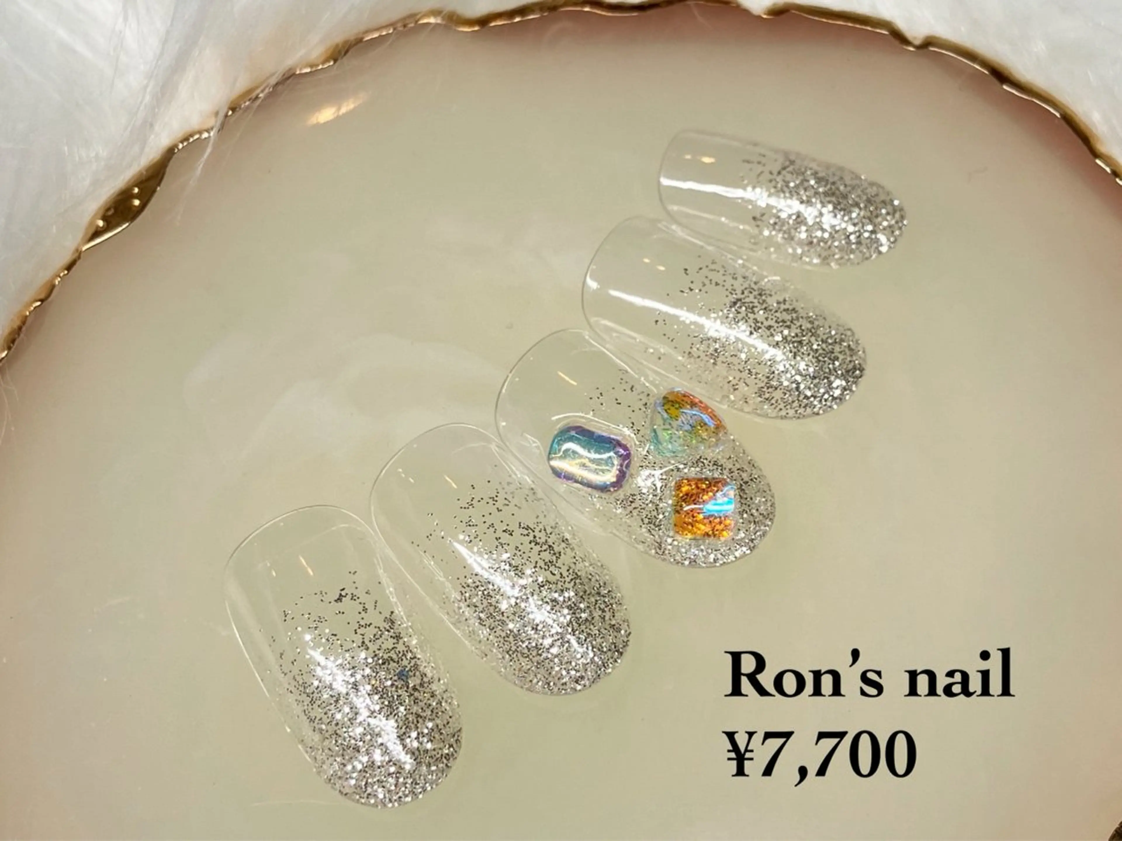 ネイル Ron's 成田のネイルデザイン