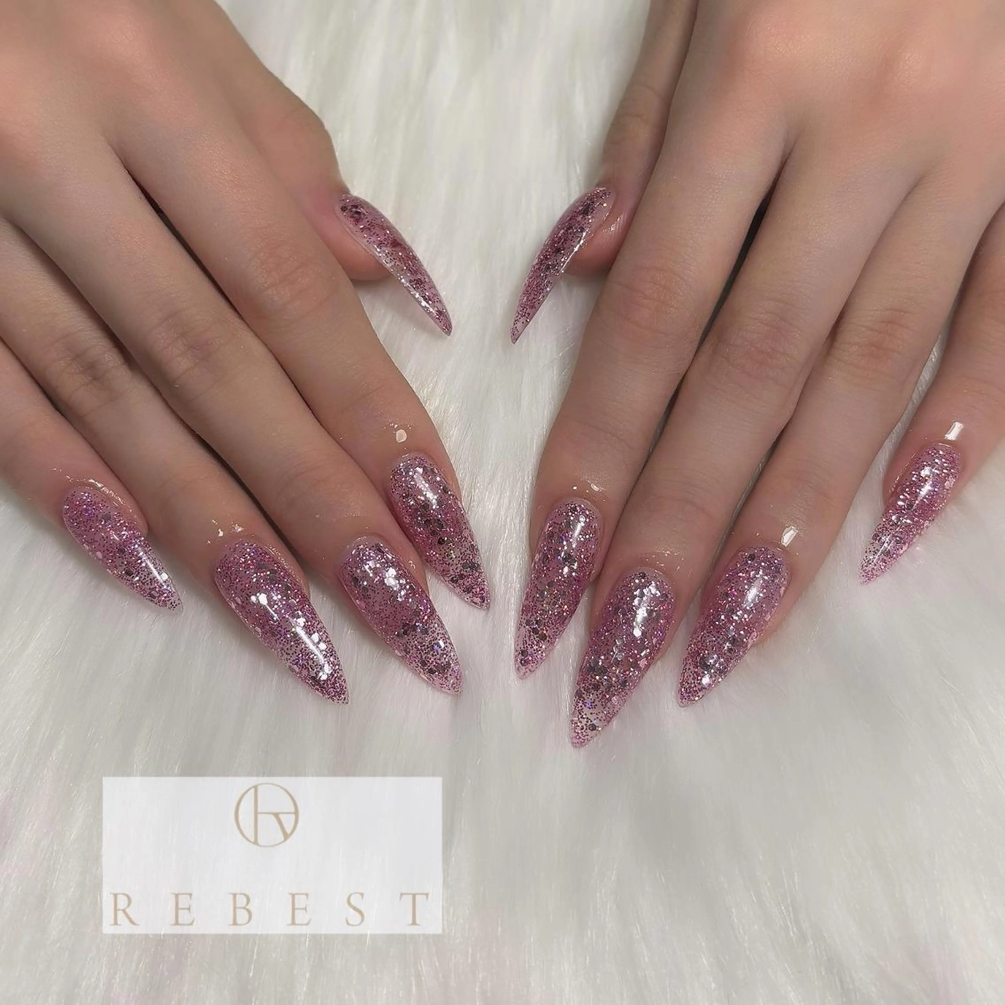 ネイル nailist SENAのネイルデザイン