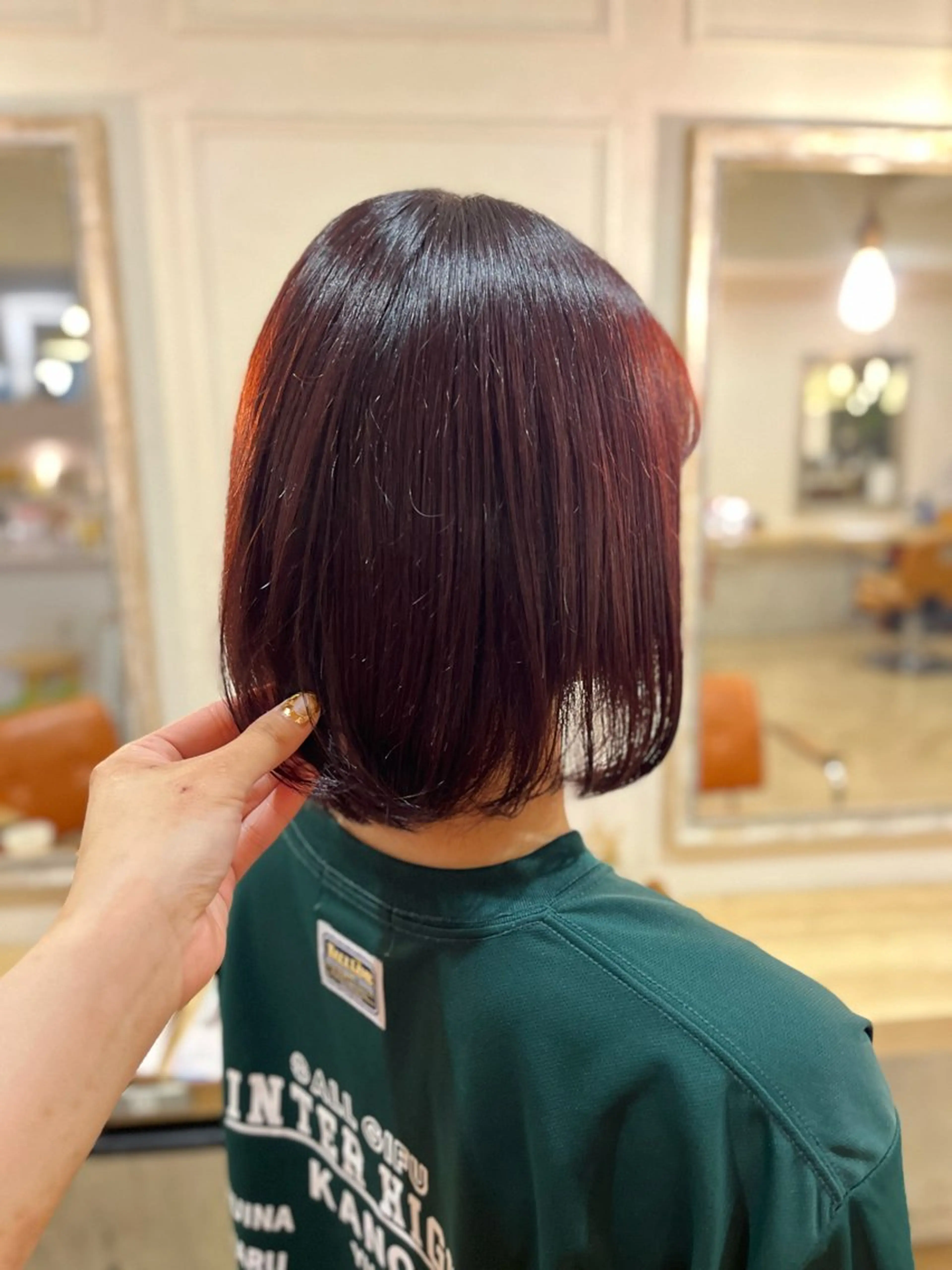 ショート 吉田 朱里のヘアスタイル