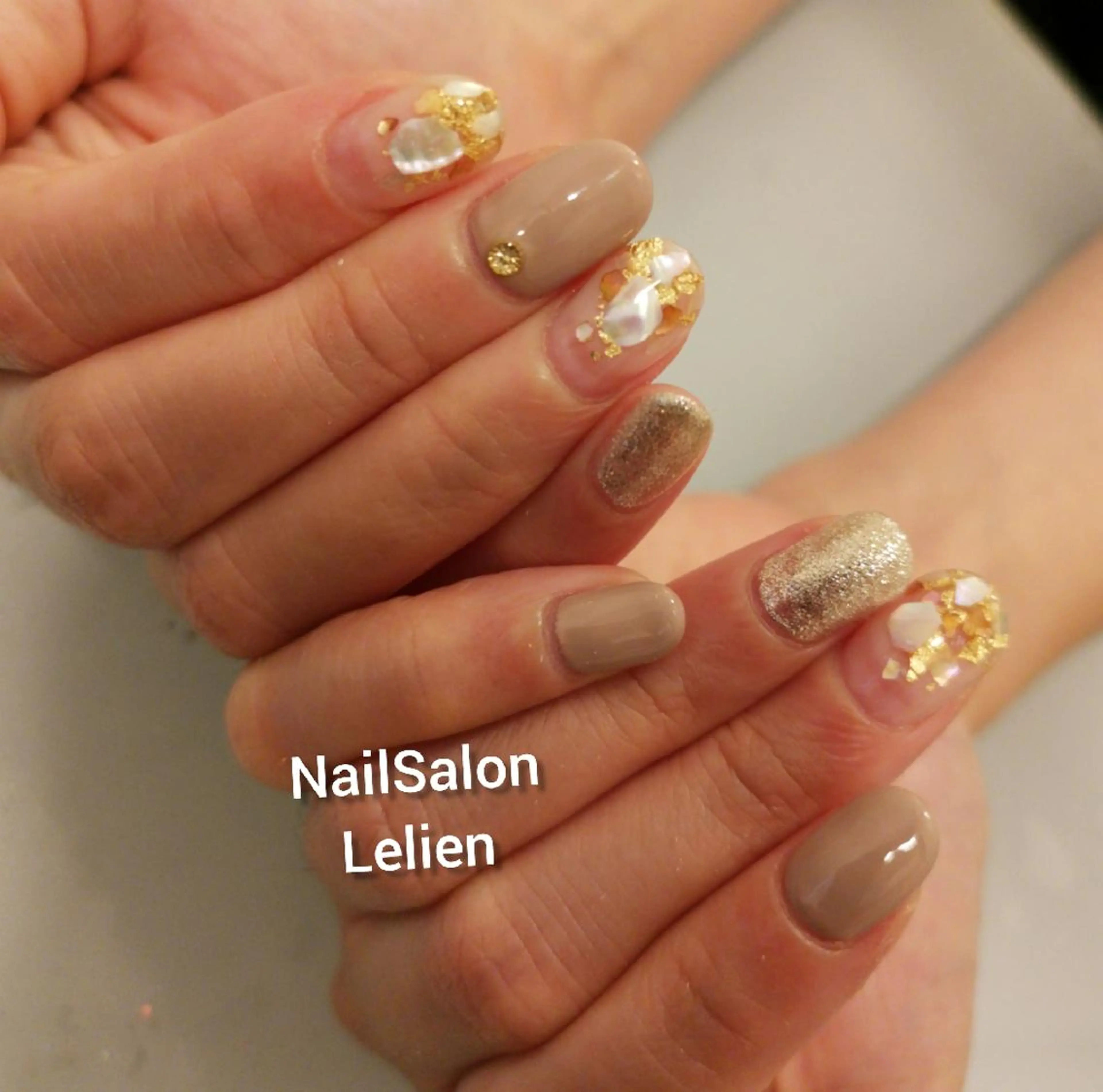 ネイル ゴールド 人気エリア💖完全個室【ルリエ】所属・ネイルサロン Lelienルリエのネイルデザイン