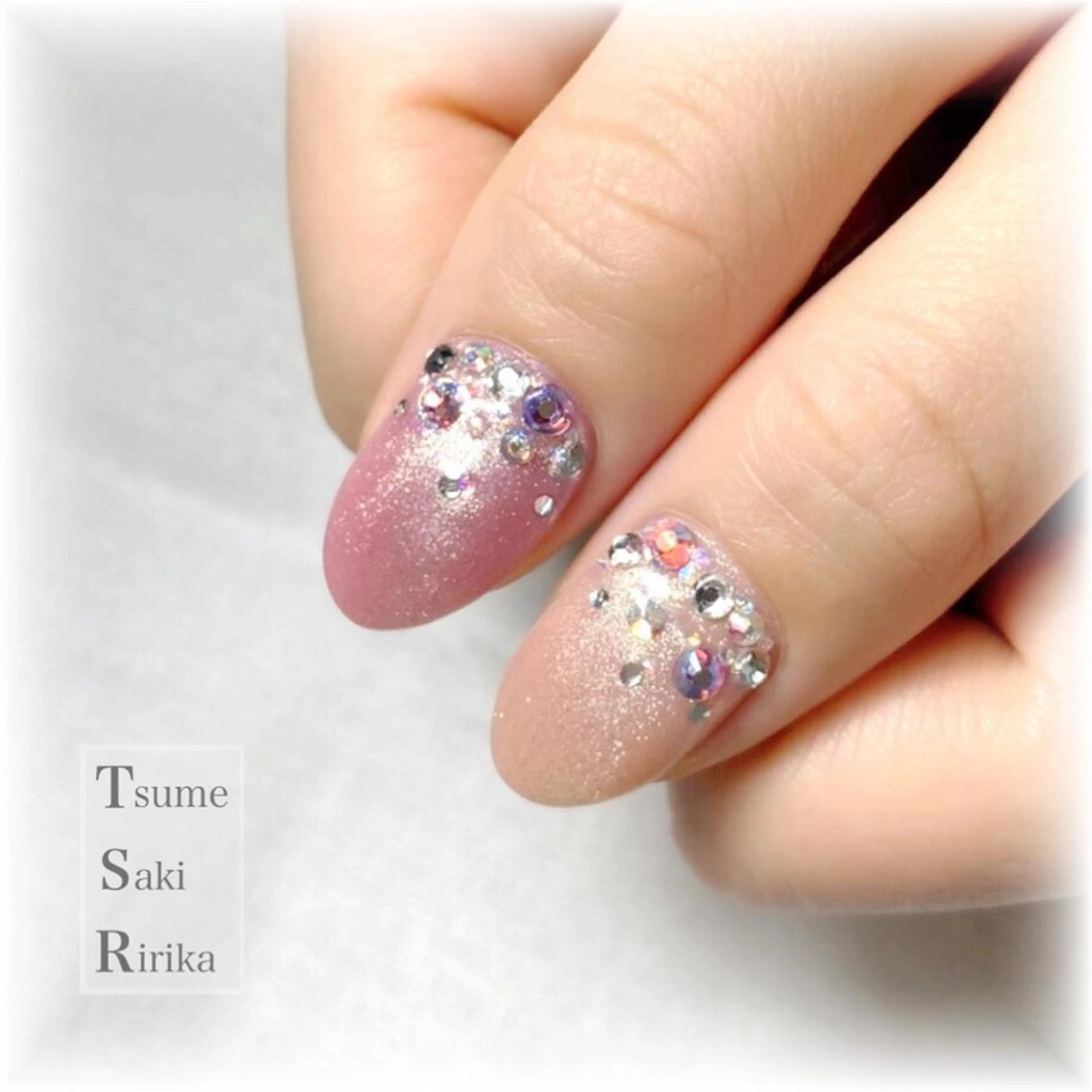 ネイル 爪咲 りり花のネイルデザイン