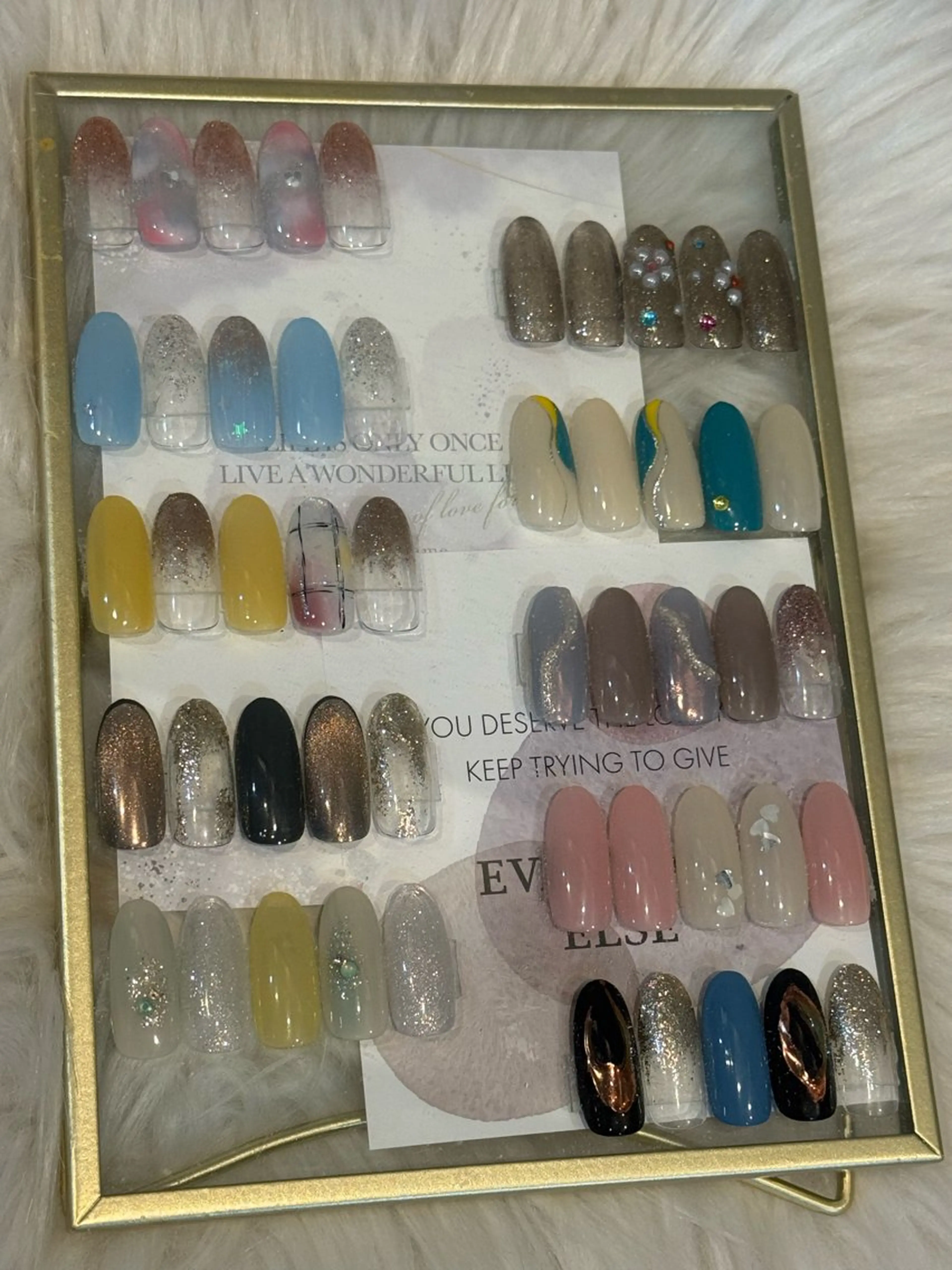 ネイル アートネイル Grandir しずくのネイルデザイン