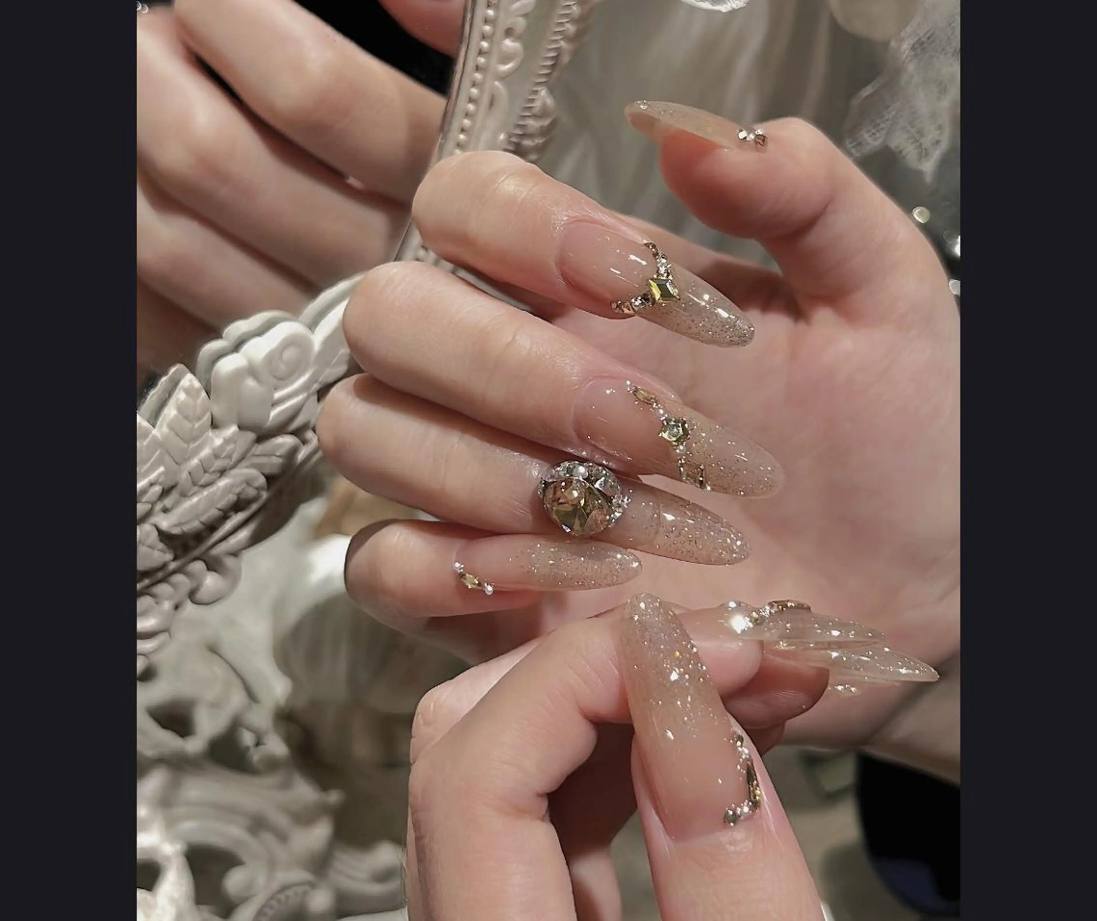 ネイル ハンドネイル 🎀 NaNa_nailのネイルデザイン