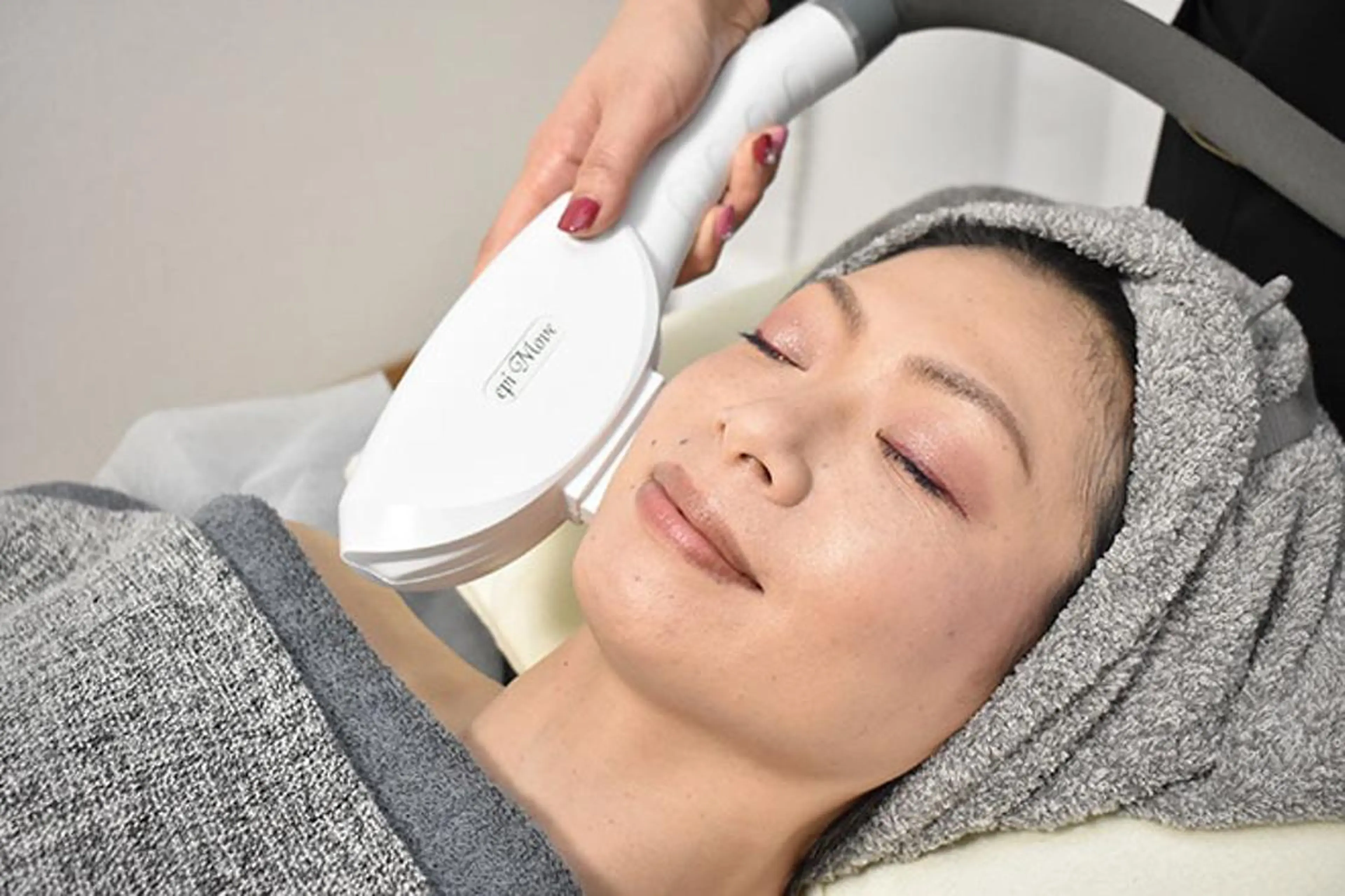 学割《25歳以下の女性限定》全身VIO顔有✨2回目以降もこの価格♪低価格/完全個室/都度払い/美容ジェル使用の写真