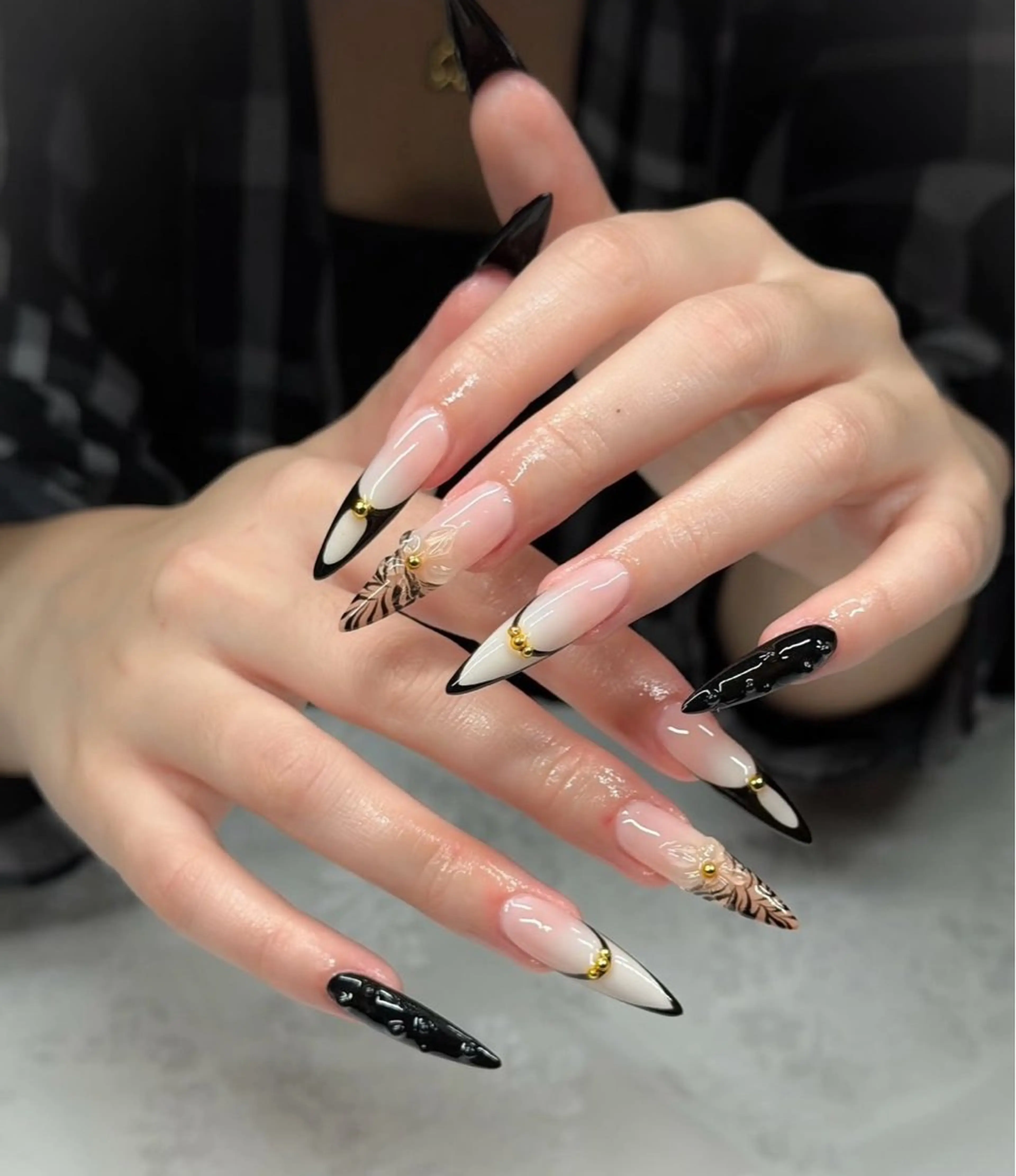 ネイル ジェルネイル グラデーション ロングネイル 持ち込み スカルプネイル MIYU nail リナのネイルデザイン