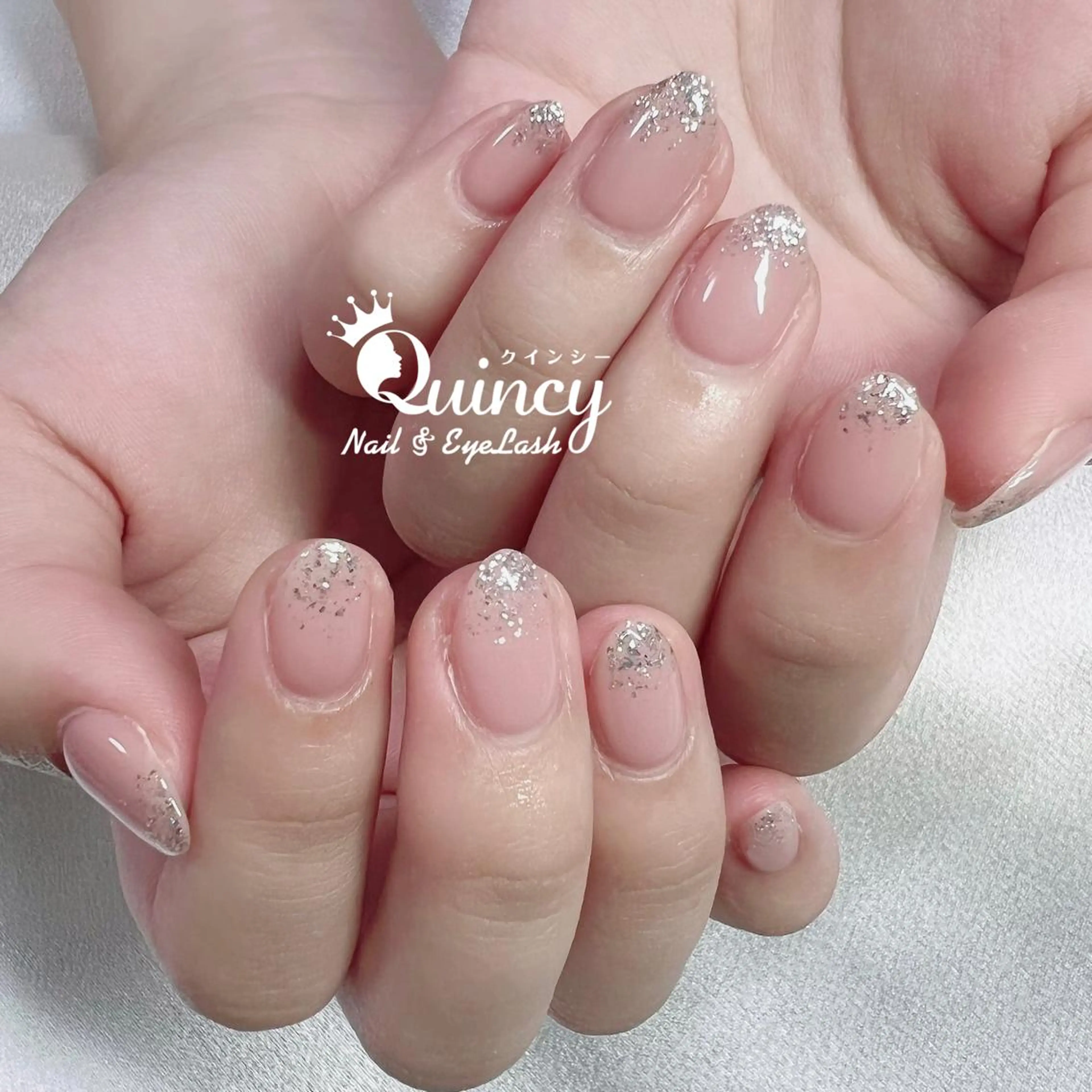ネイル ラメ(グリッター) ワンカラーネイル Quincy Nail&Eyelash所属・Quincy ネイル&アイラッシュのマツエク・マツパデザイン