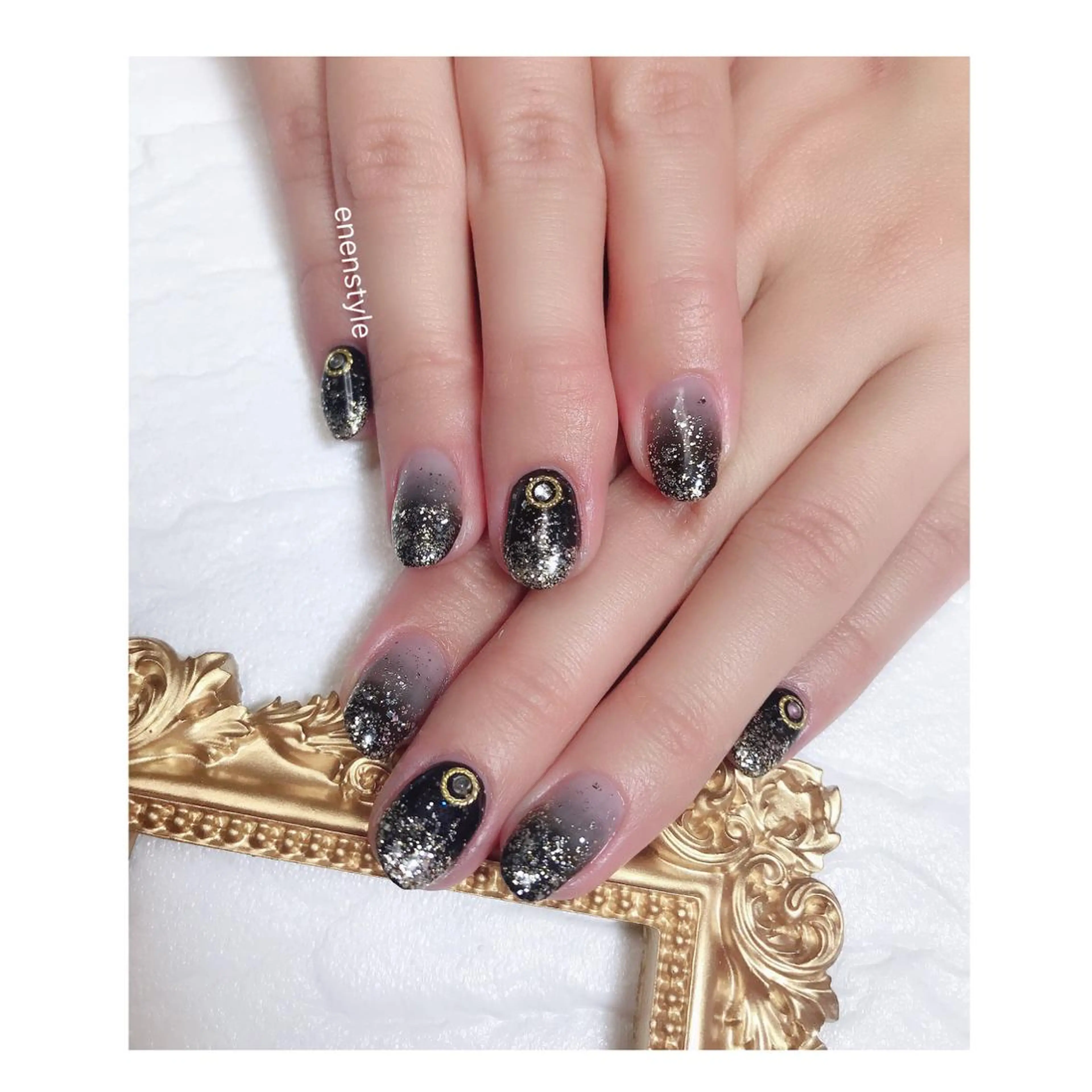 ショート ネイル ジェルネイル ニュアンスネイル オフィスネイル シンプルネイル ハンドネイル 👑enen style👑のネイルデザイン