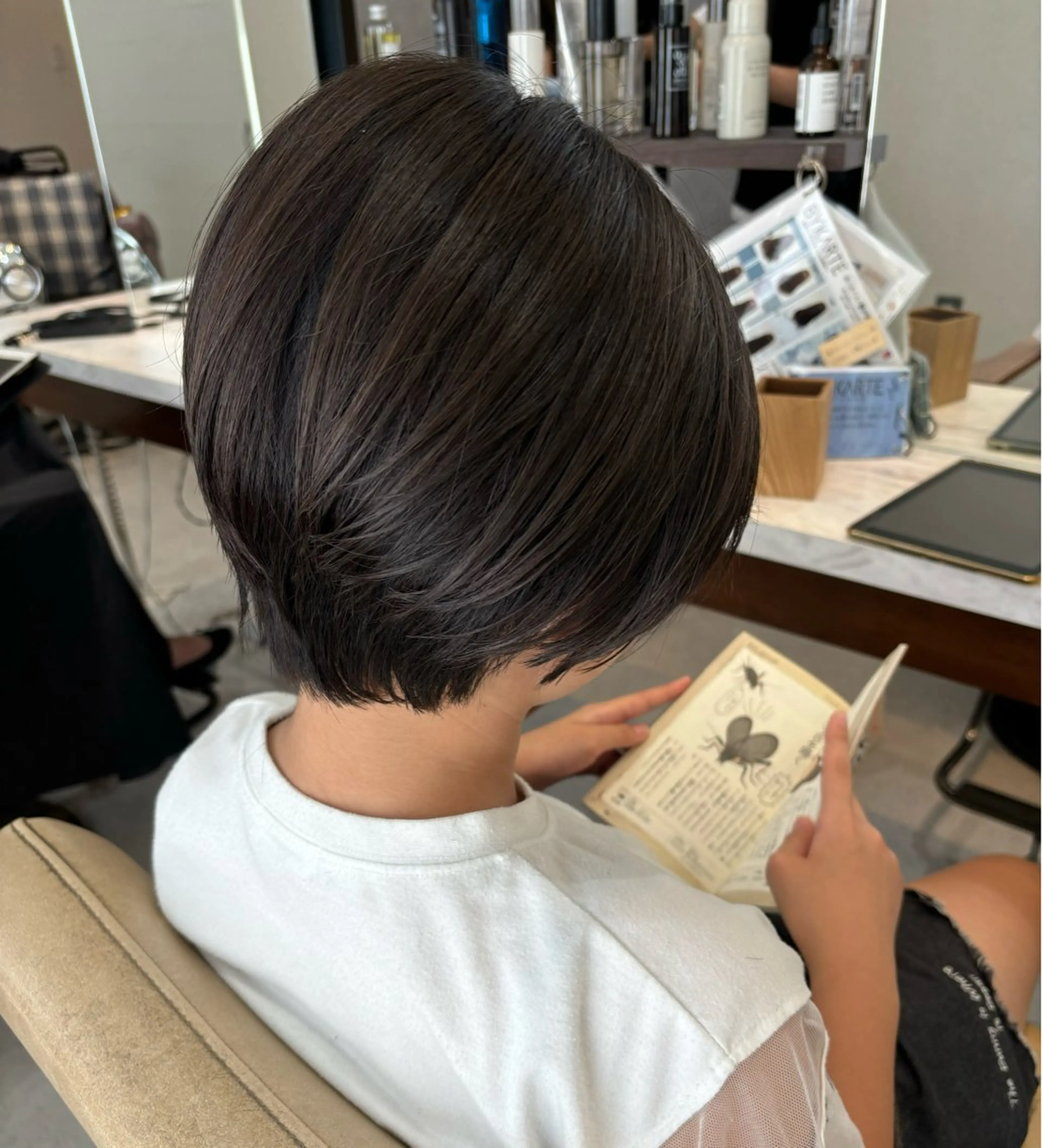 ショート ショートボブ ボブ ショートヘア 佐藤優衣 /ボブ /暖色カラーのヘアスタイル