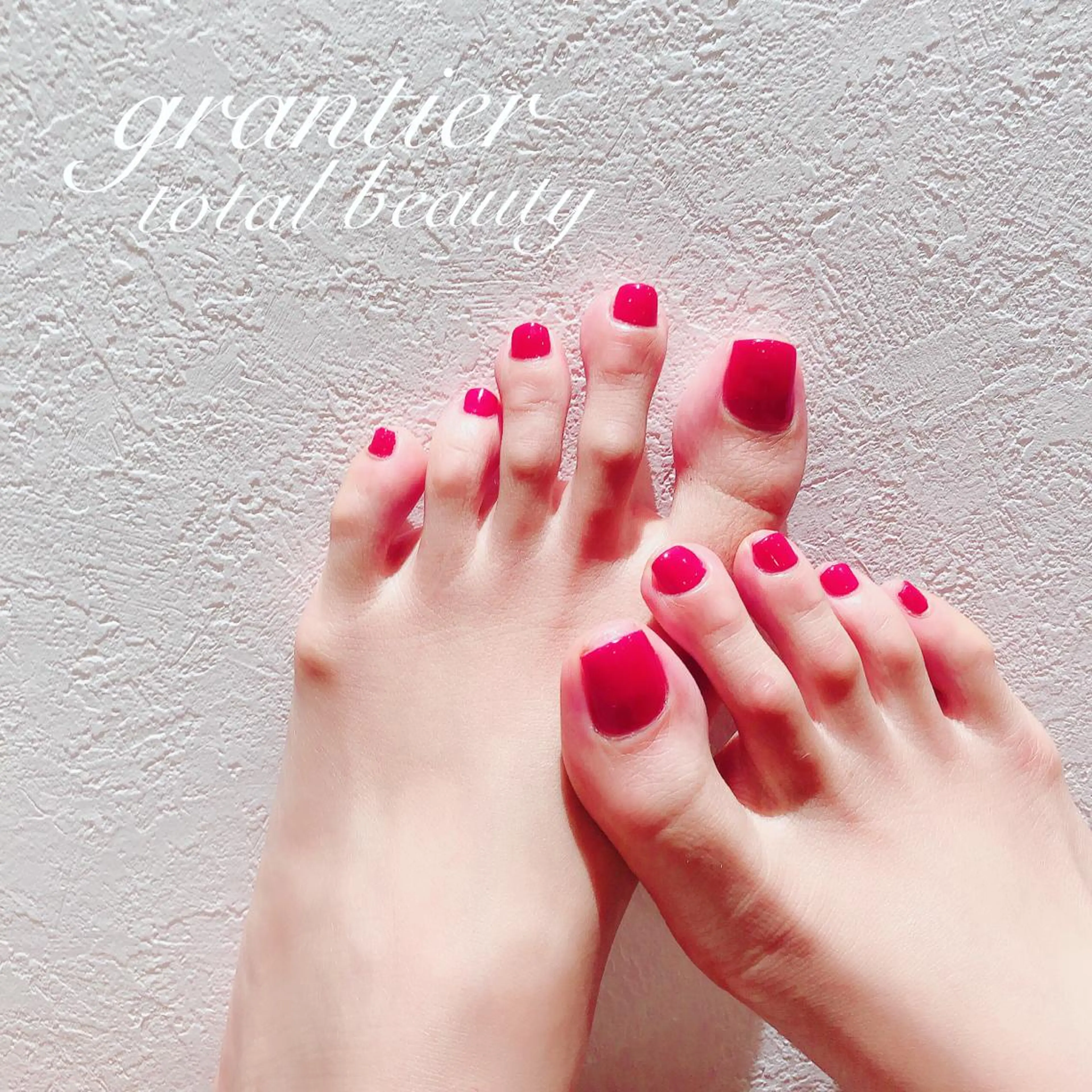 フットネイルワンカラー🦋フットバス、オフ、ケア込み🎶の写真