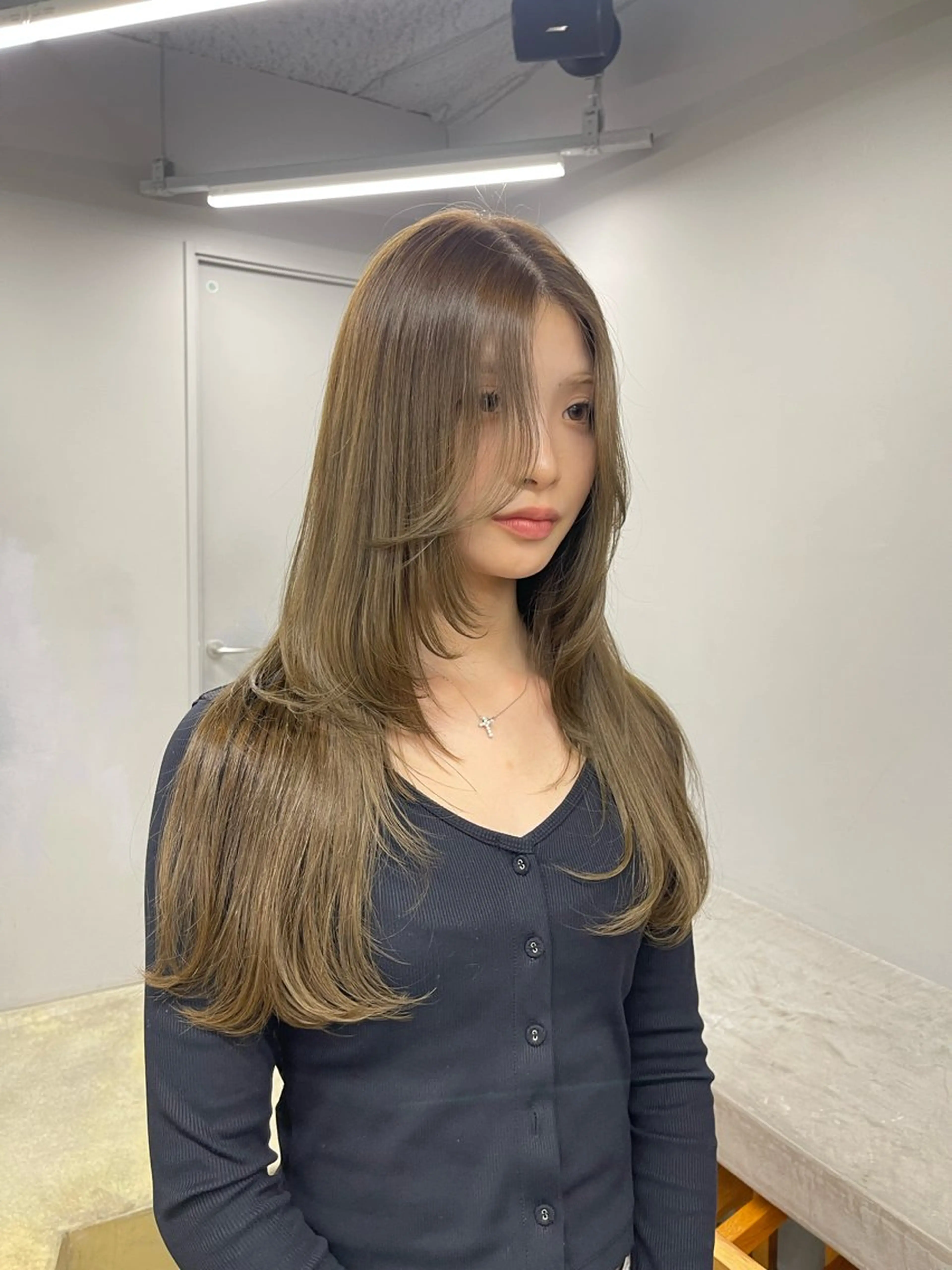 ロング カラー ヘアカラー トリートメント 愛莉/ラベンダー/ ベージュ/ブラウンのヘアスタイル