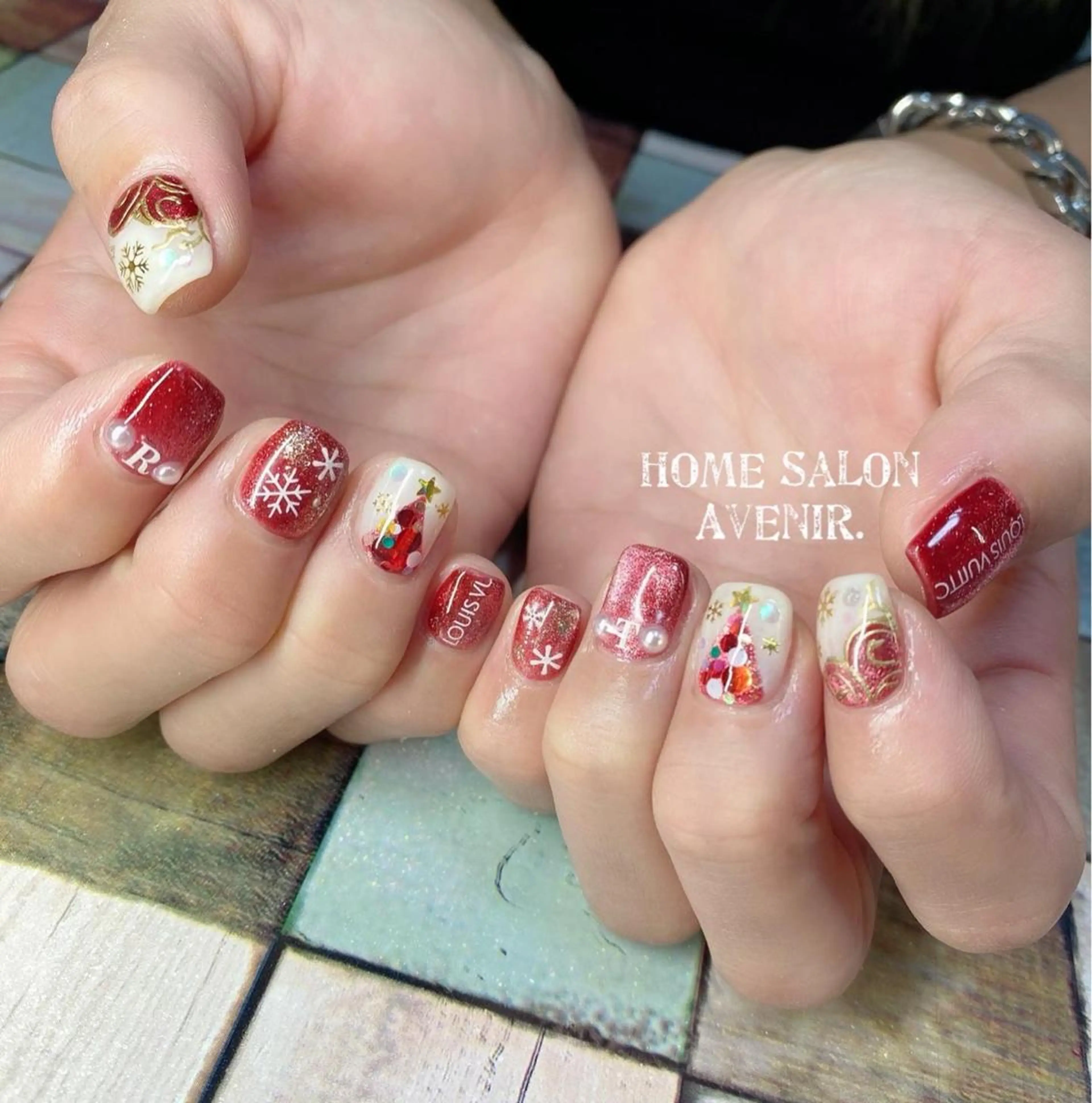 ネイル 冬ネイル クリスマス Home Salon Avenir.のネイルデザイン