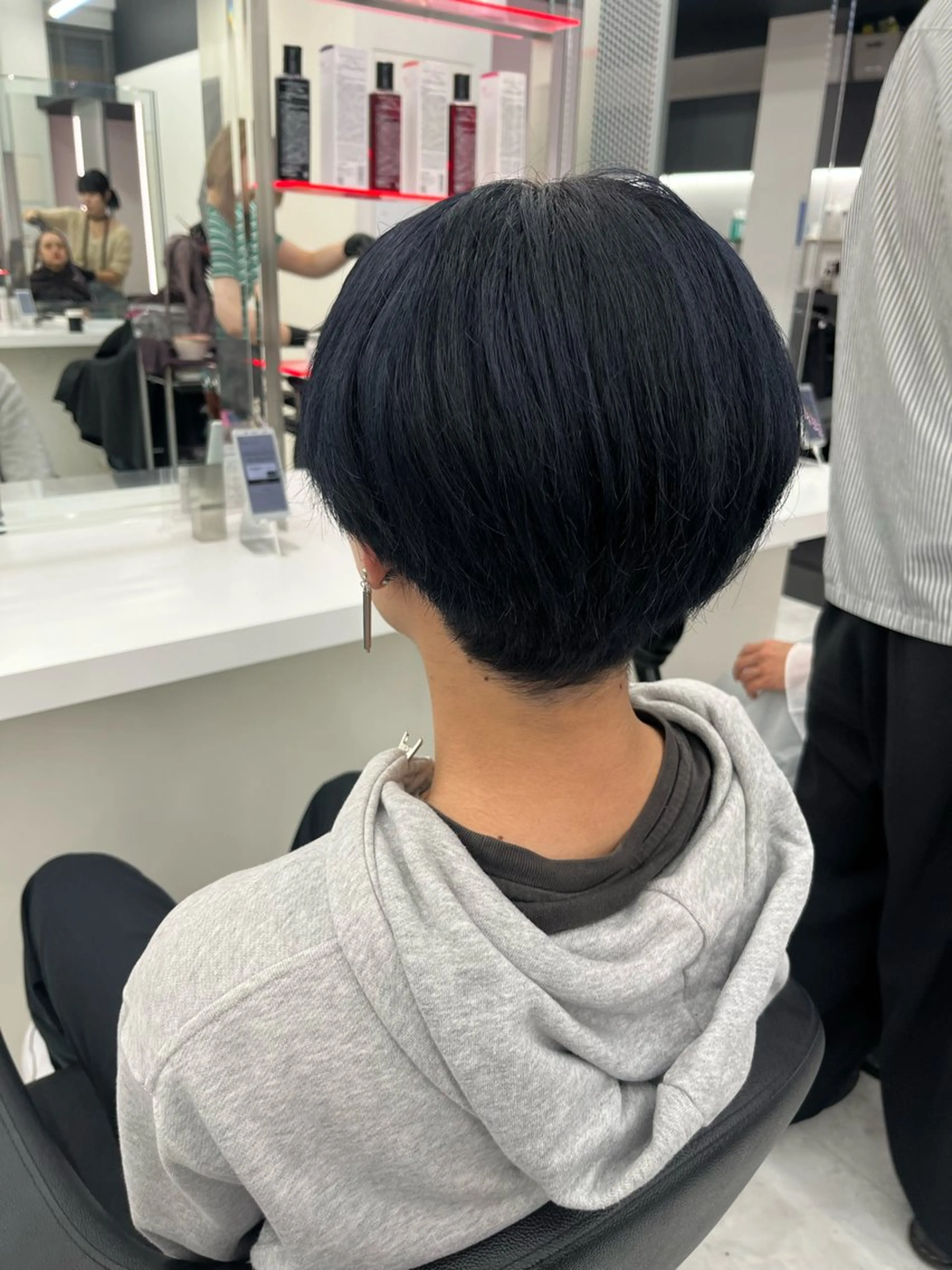 ショート カラー メンズ ブルーカラー ネイビーカラー ヘアカラー トリートメント 💖トレンド秋冬 カラー💖FUTAのヘアスタイル