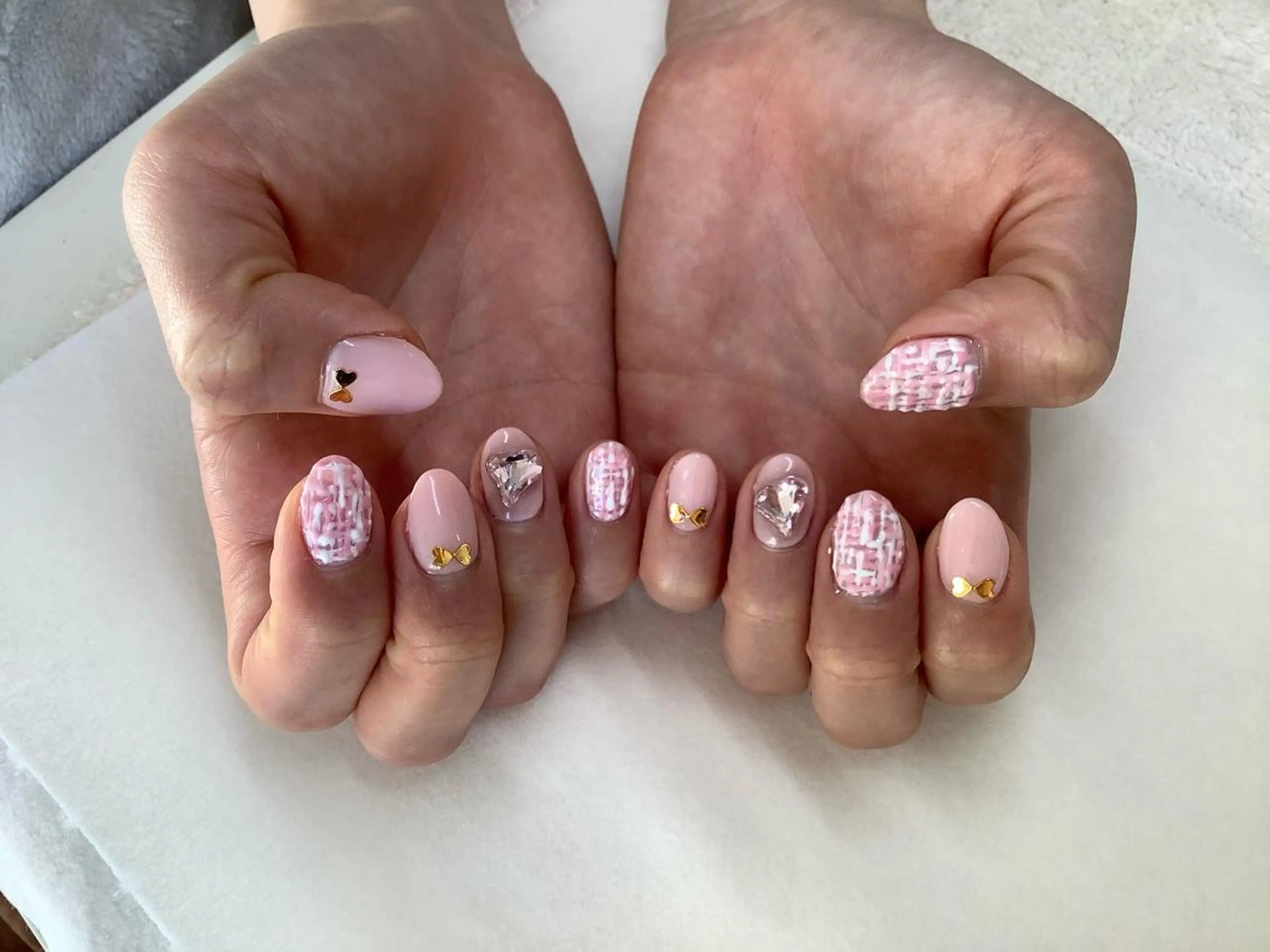 ネイル ハンドネイル 💎🐰 saki. m 🐰💎のネイルデザイン