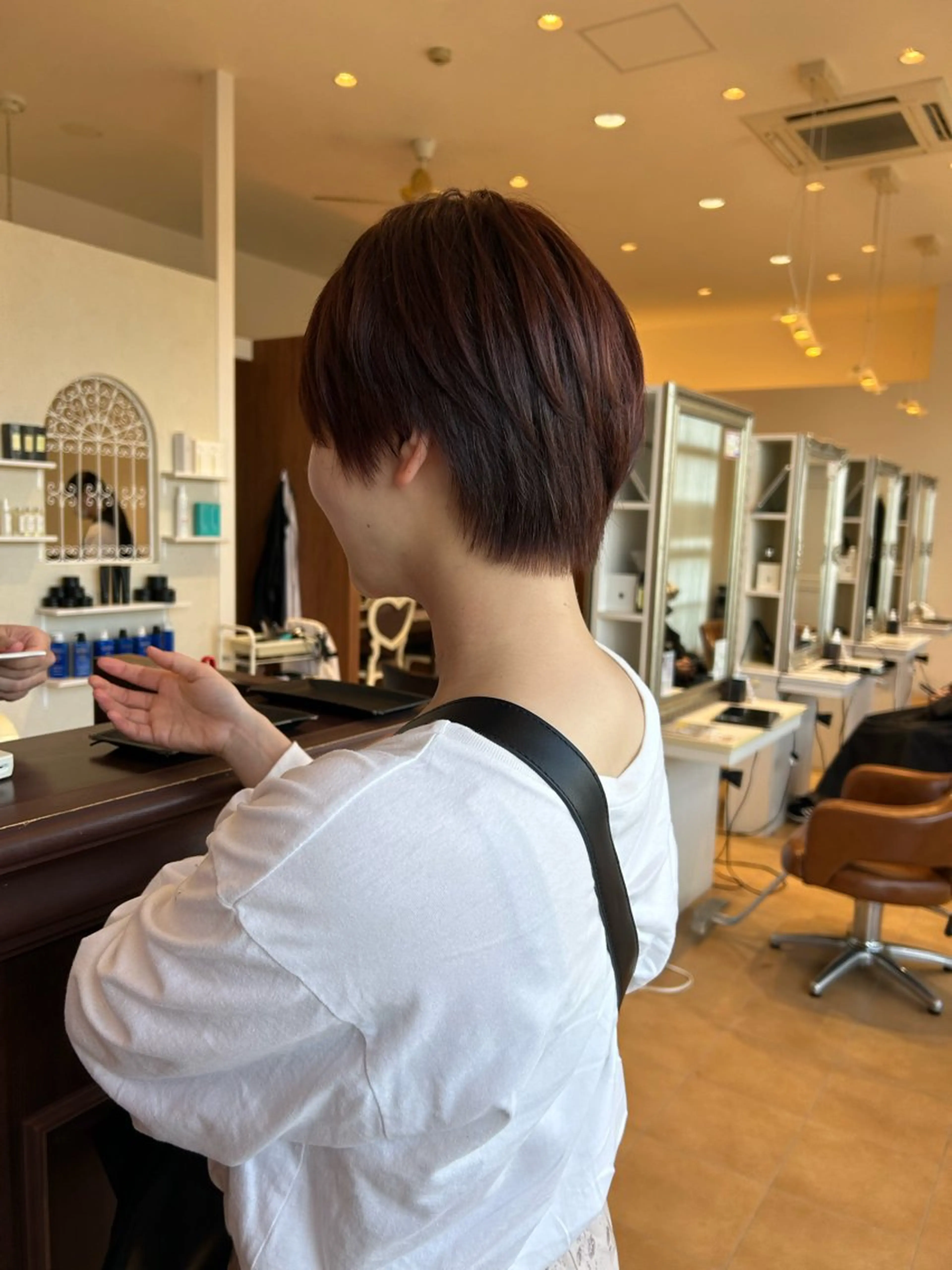 カラー 今中 紗英のヘアスタイル