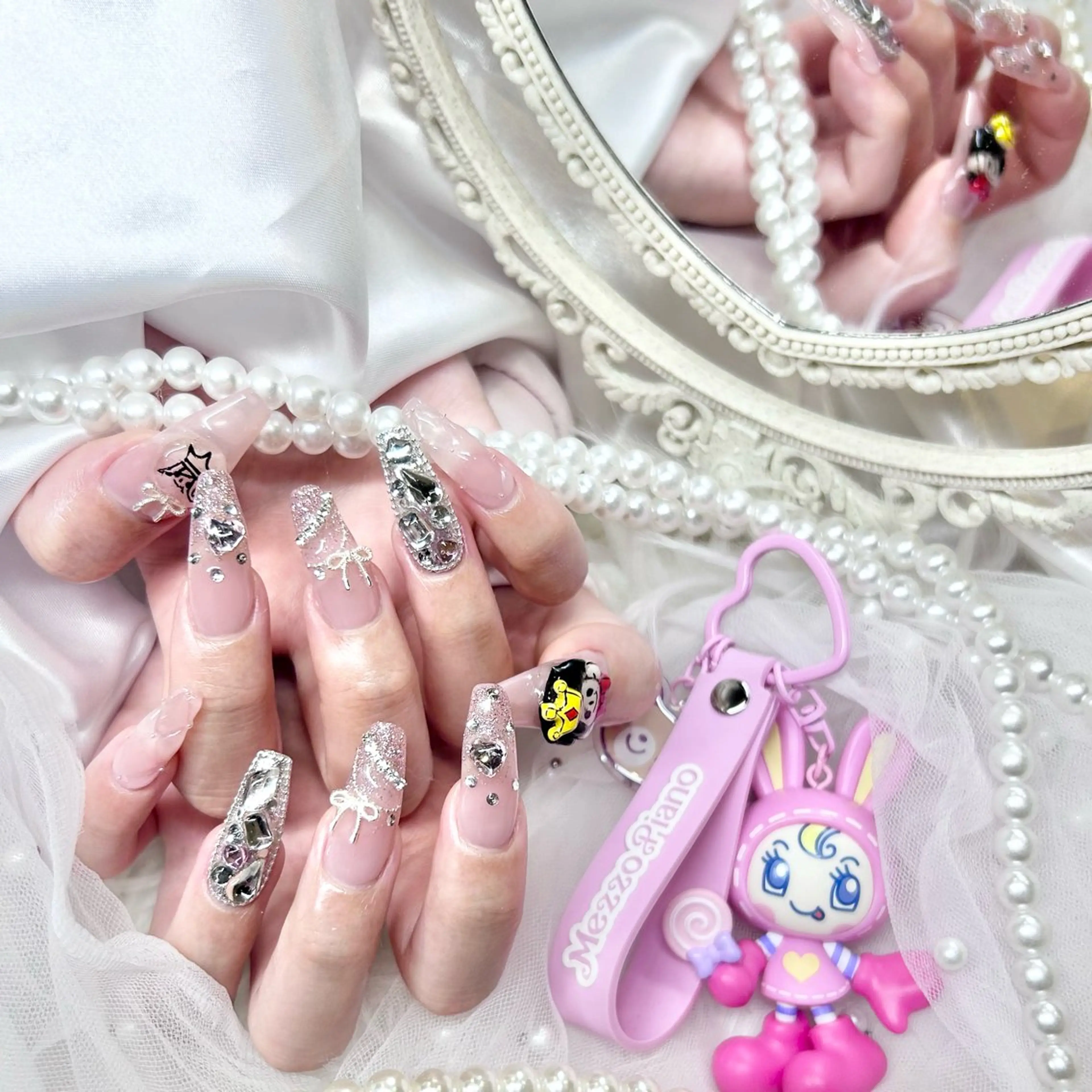 ネイル ハンドネイル Lumo所属・めろち ちゃんのネイルデザイン