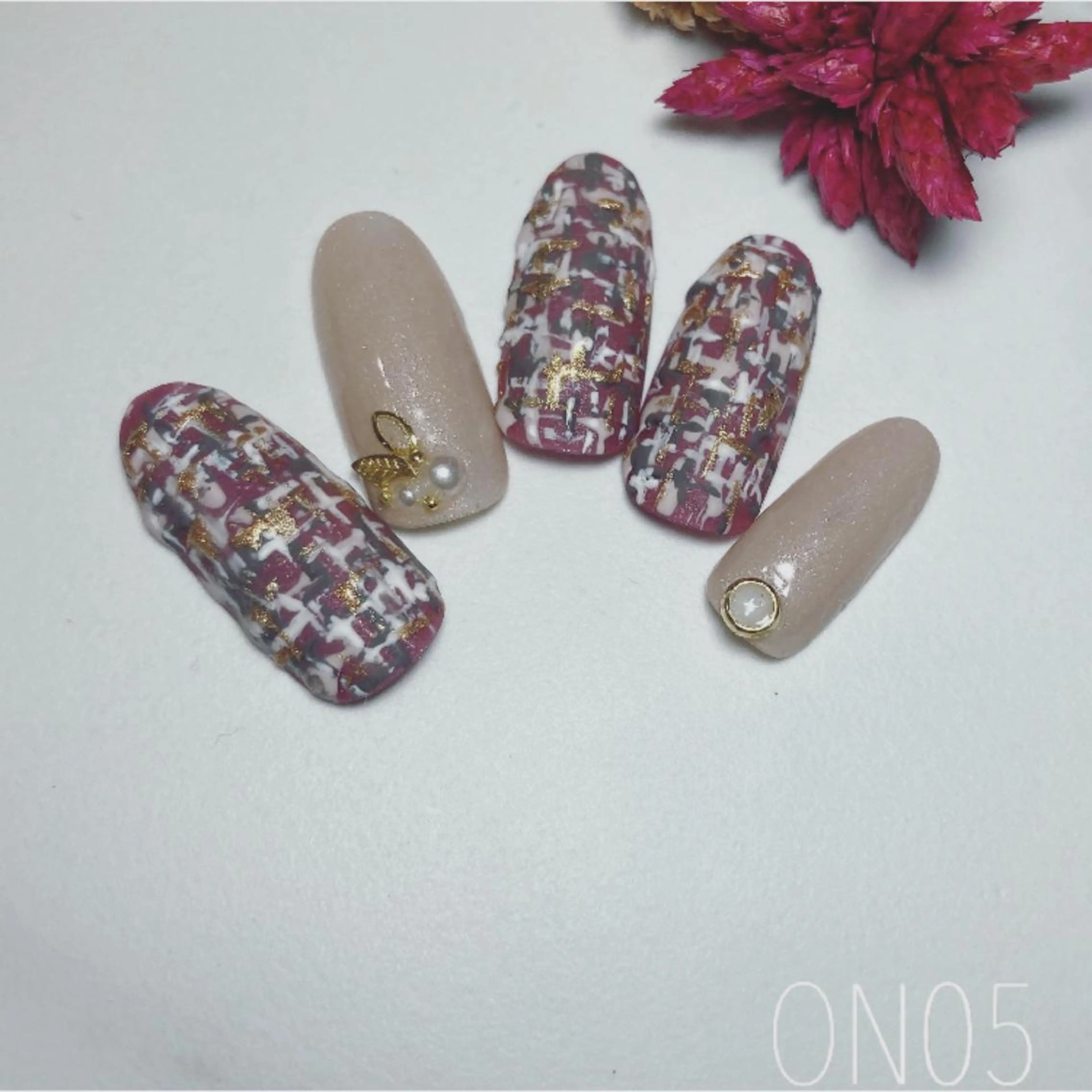 ネイル 園 寛子 （ネイリスト）のネイルデザイン