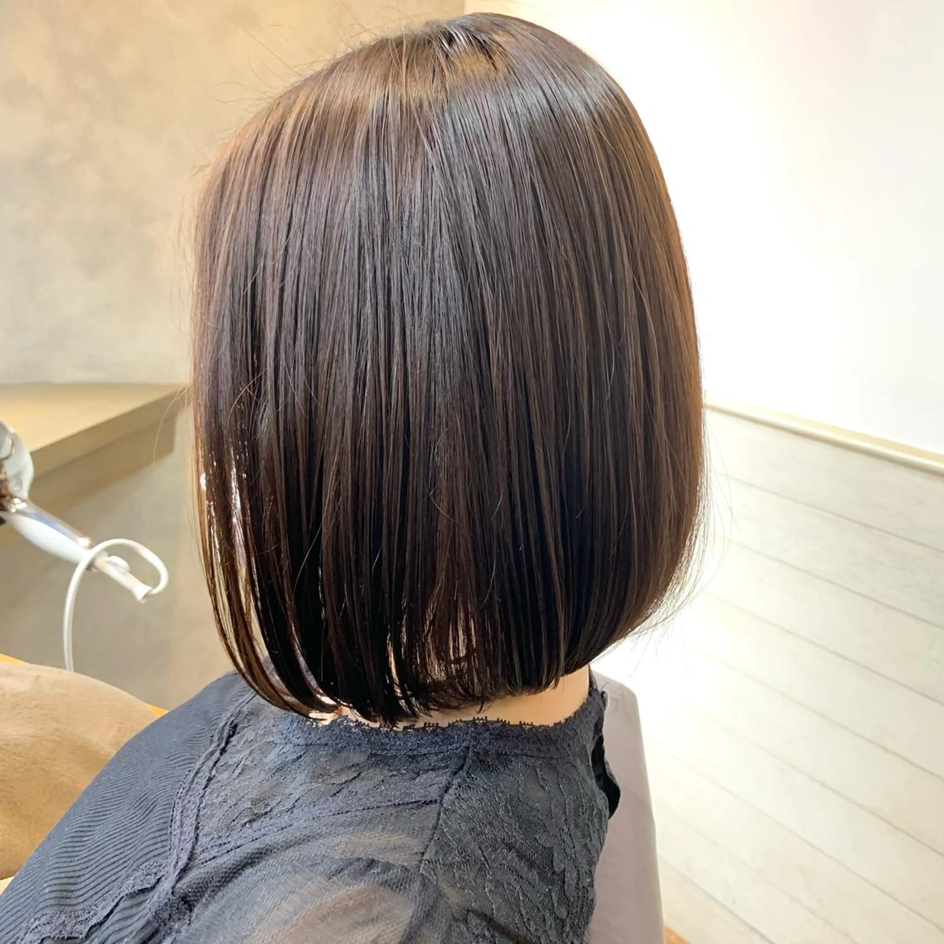 ミディアム カラー ボブ ✨️美髪矯正×似合わ せ艶カラー✨藤田透のヘアスタイル