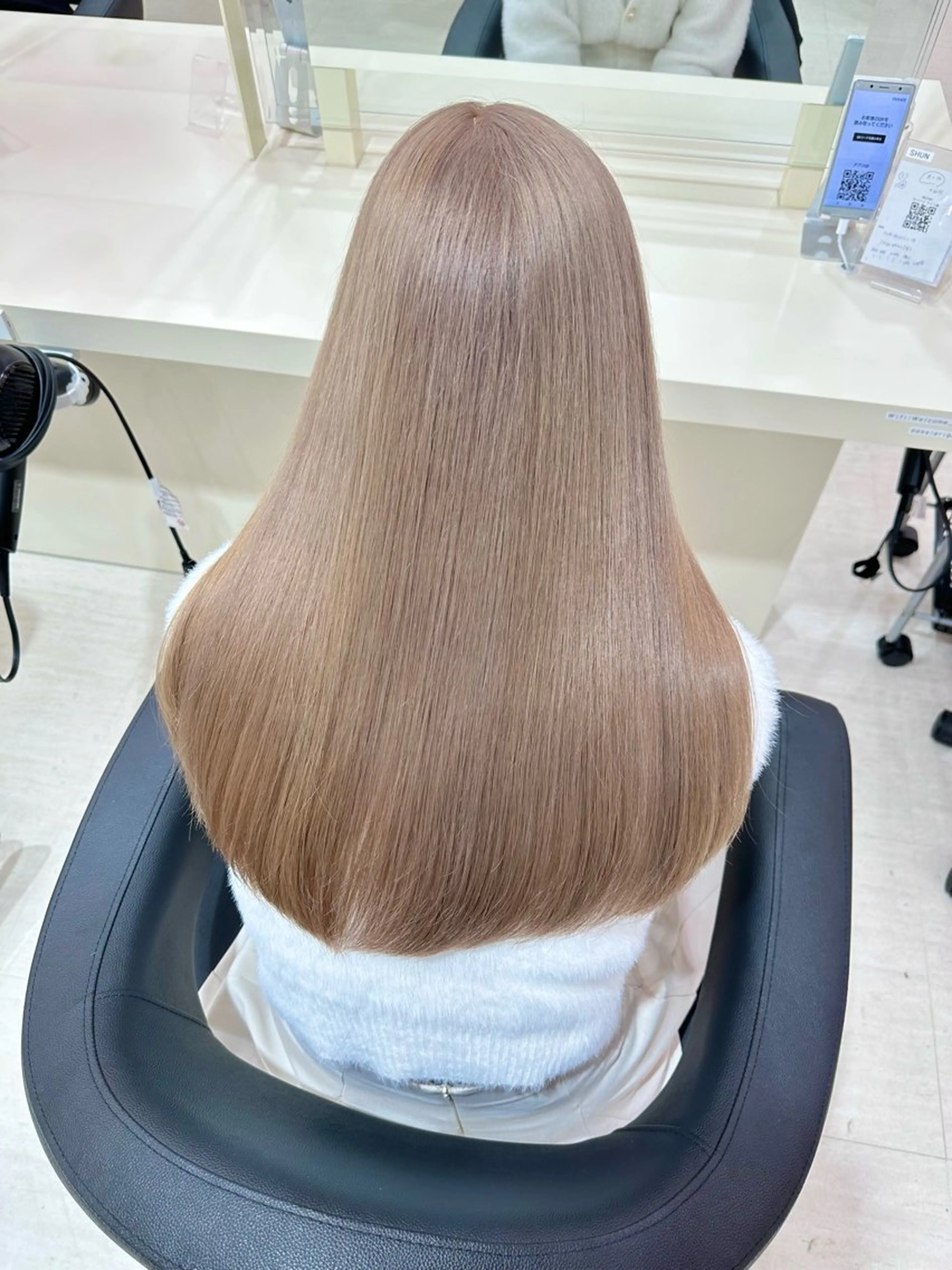 ロング カラー ヘアアレンジ ヘアカラー 🎀 yuuka🎀のヘアスタイル