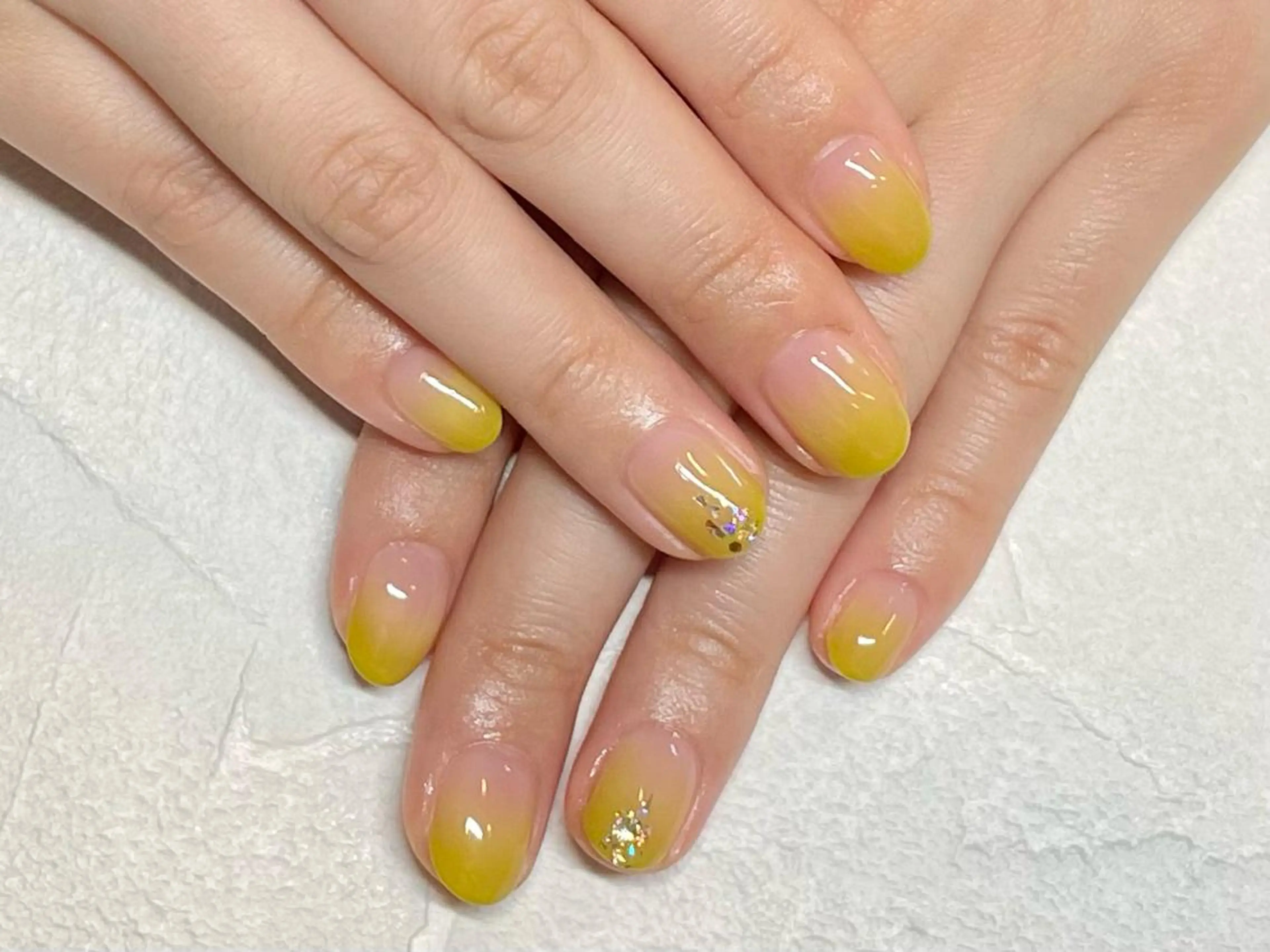 ネイル グラデーション ささき れいなのネイルデザイン