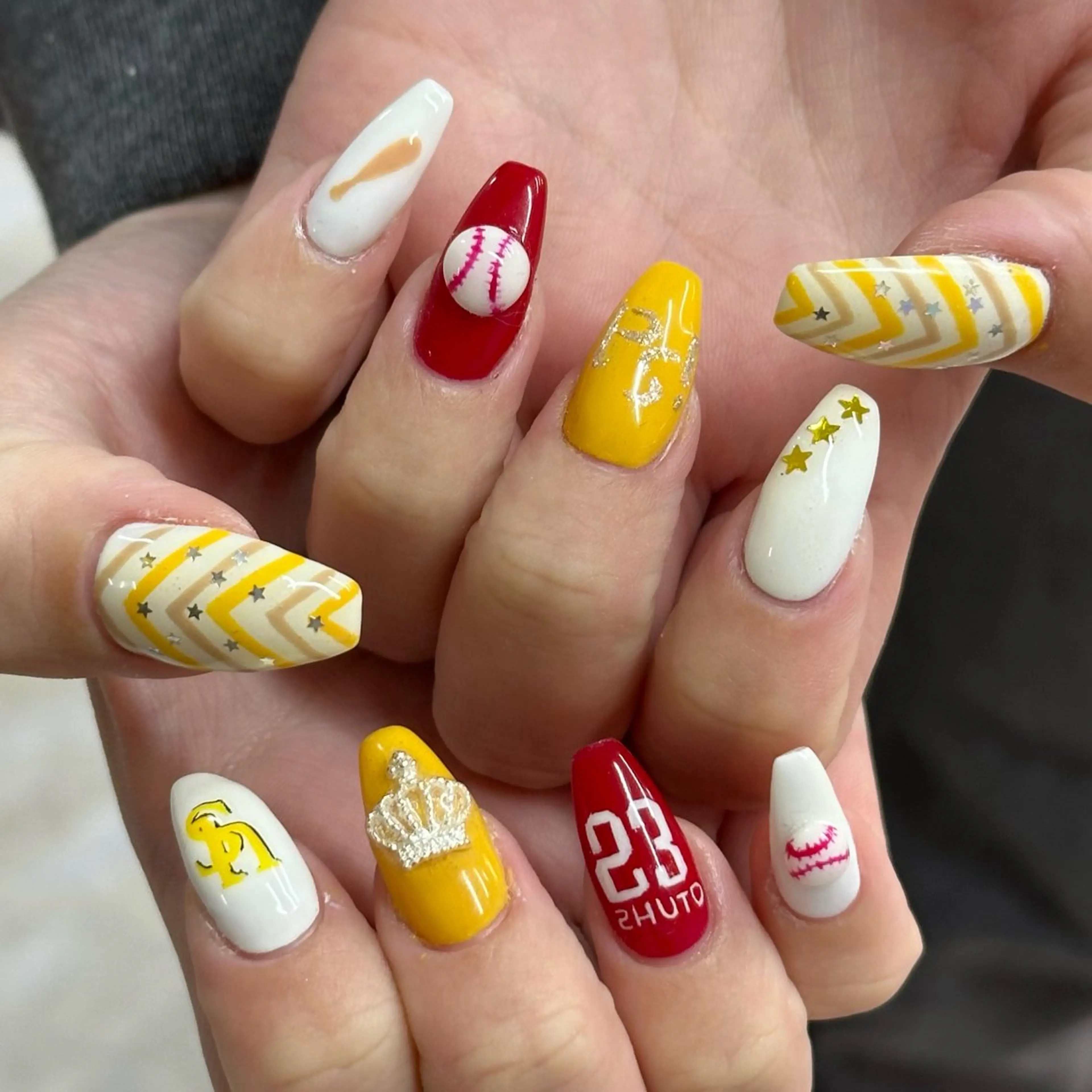 ネイル ハンドネイル フットネイル YukaRyu /個性派デザインのネイルデザイン