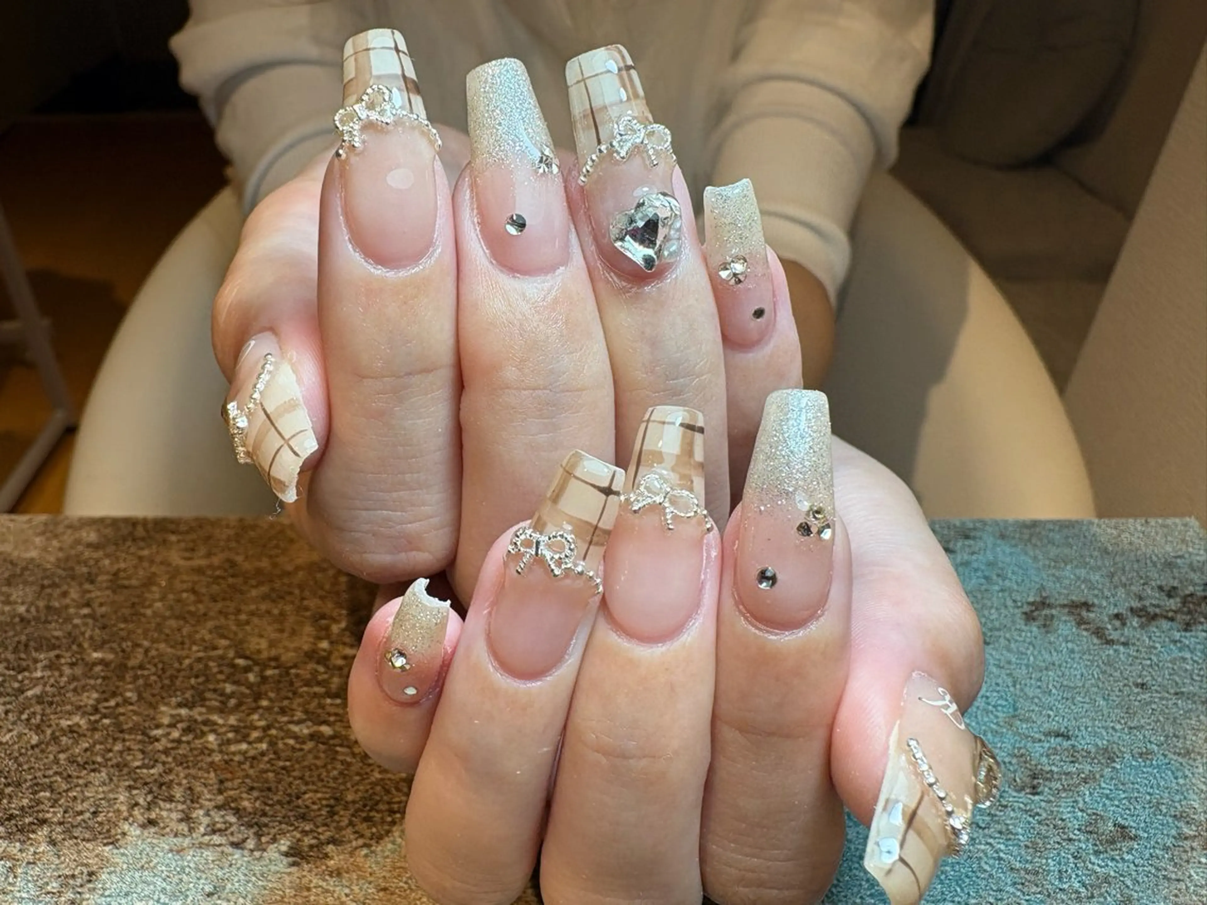 ネイル ハンドネイル Brodia nailsのネイルデザイン