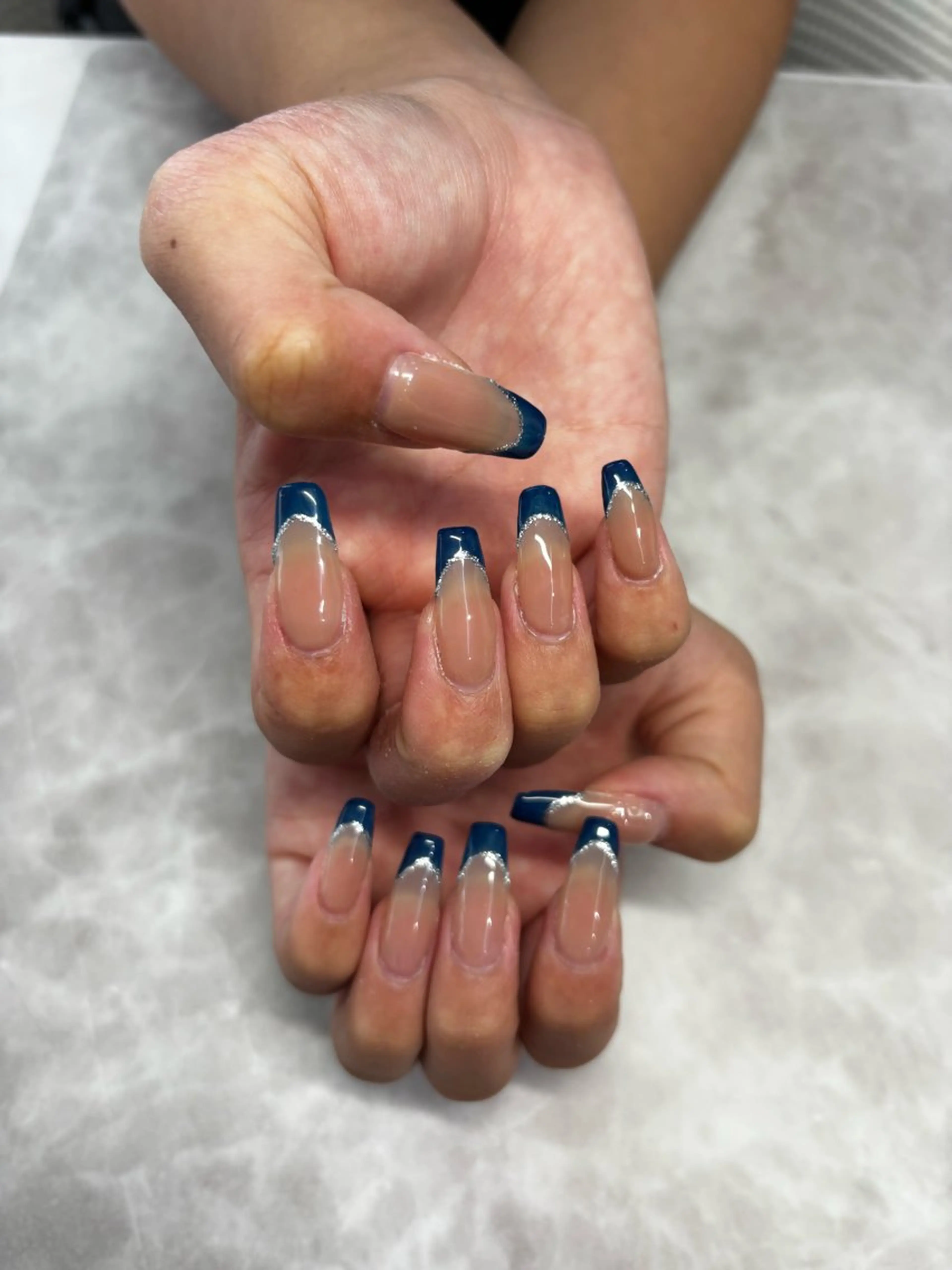 （オフなし）　フレンチネイルの写真