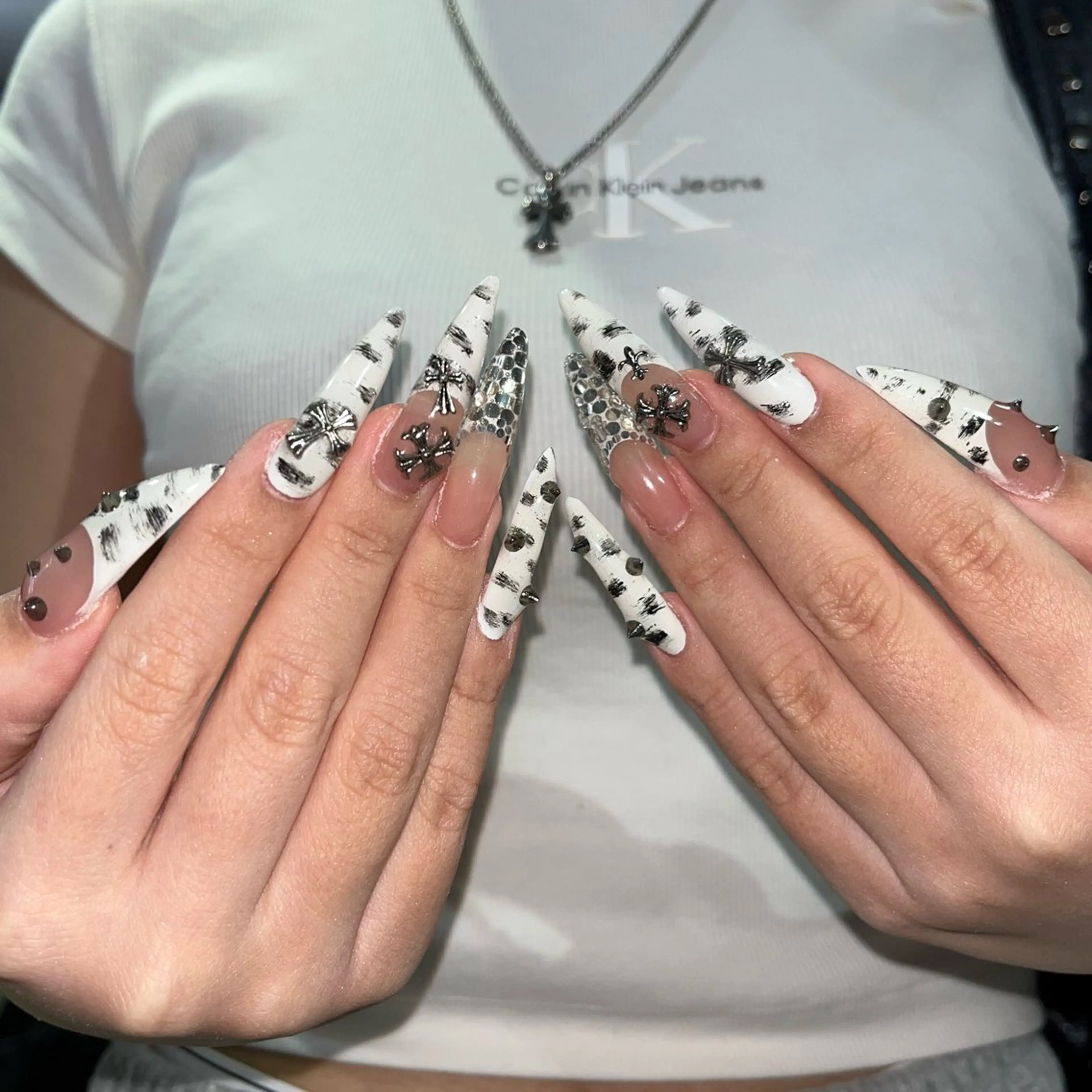 ネイル ハンドネイル 小川 柚香のネイルデザイン