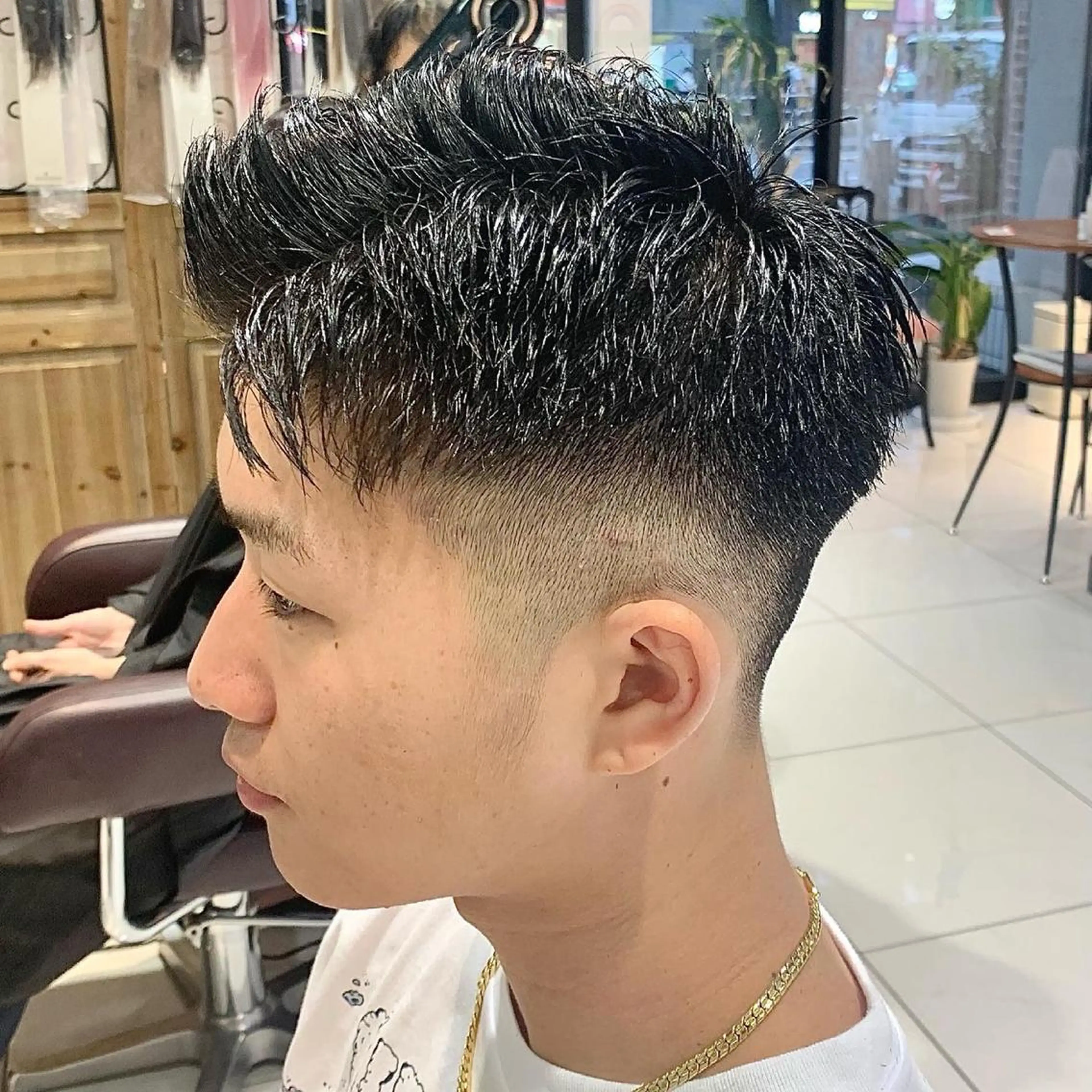 メンズ 韓国風/メンズ アイブロウワックスの眉毛・アイブロウイメージ