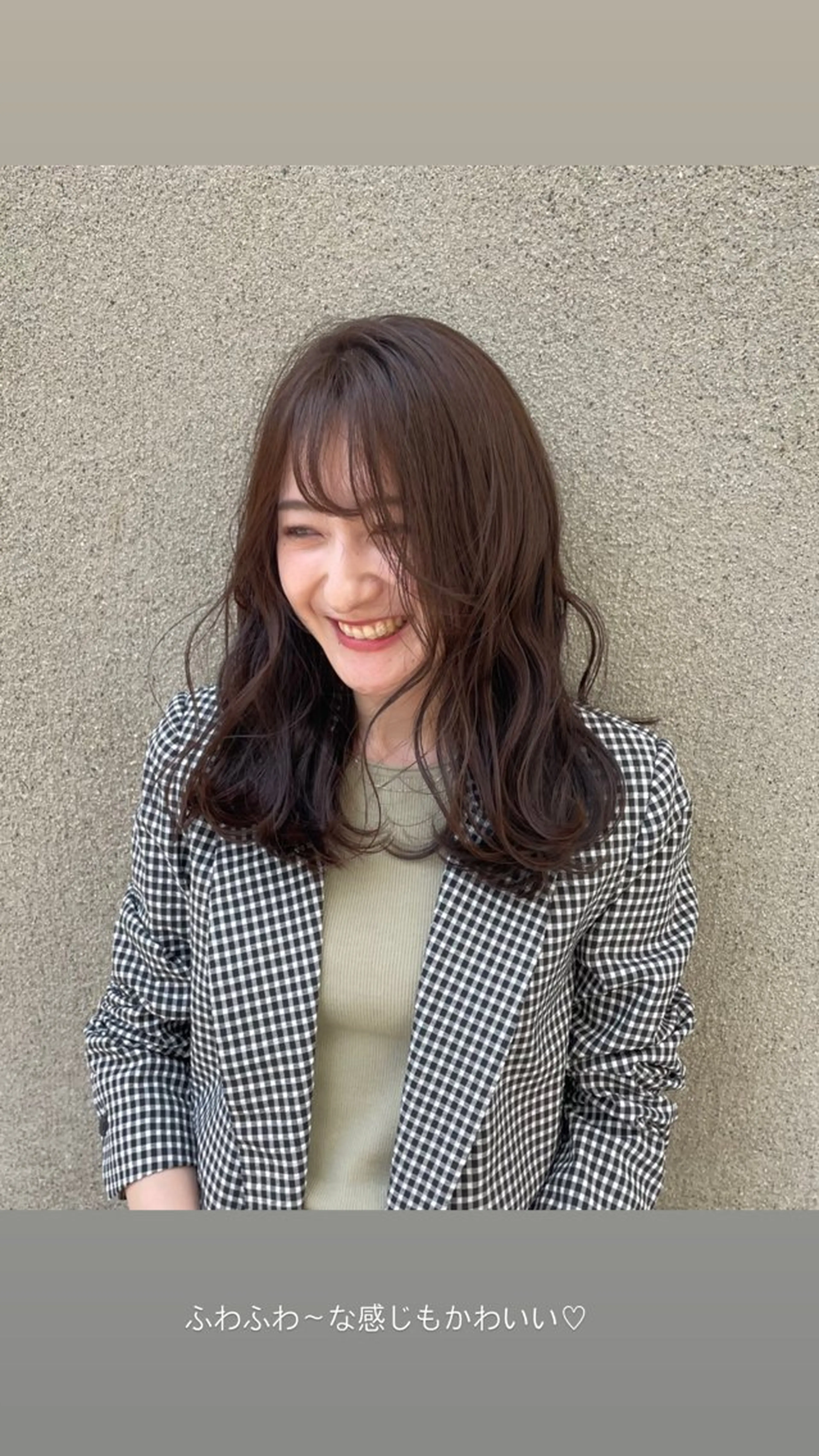 セミロング レイヤーカット/ 艶カラー/亜澄のヘアスタイル