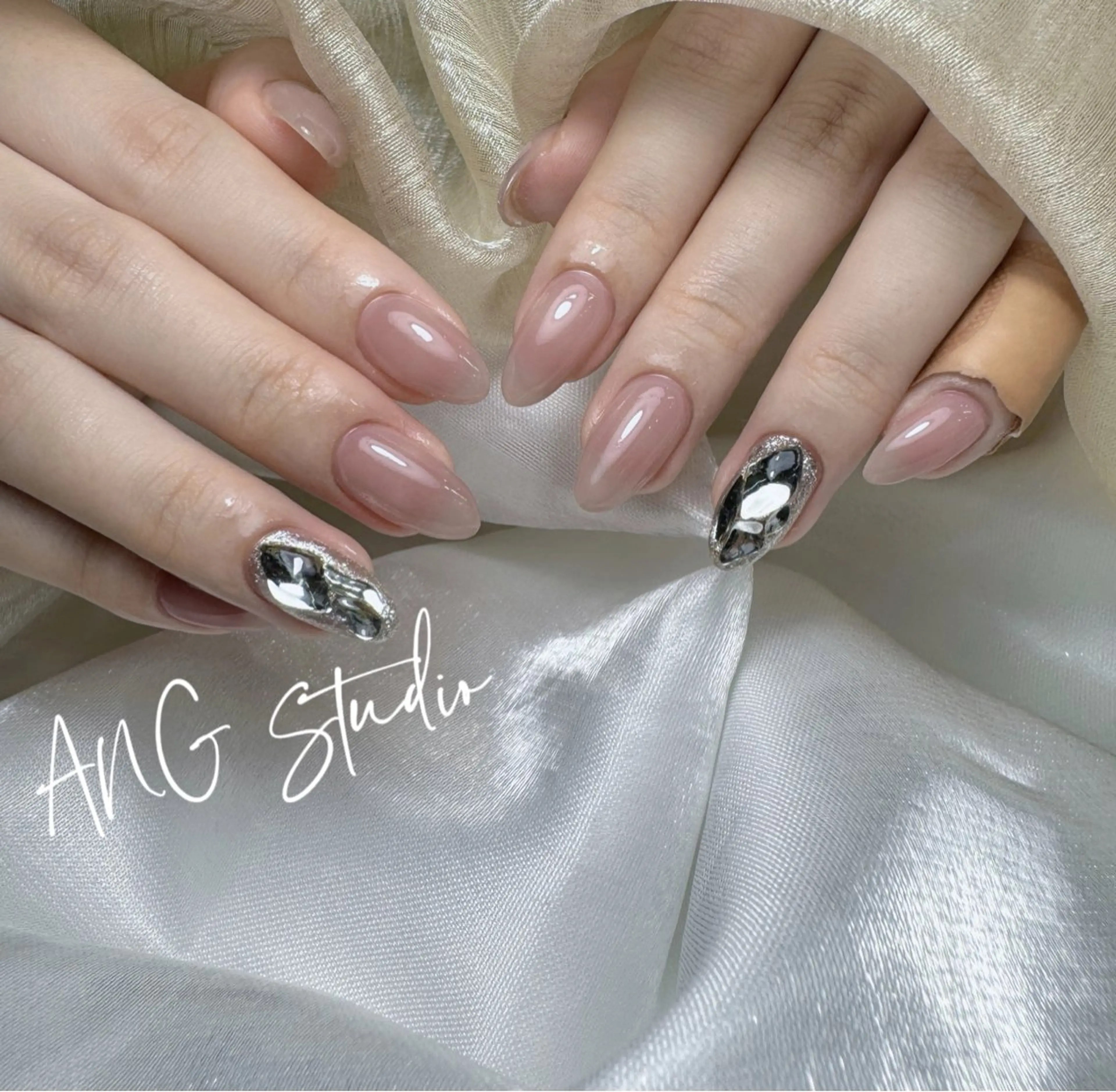 ネイル ハンドネイル ハンドケア ANG Studioのネイルデザイン
