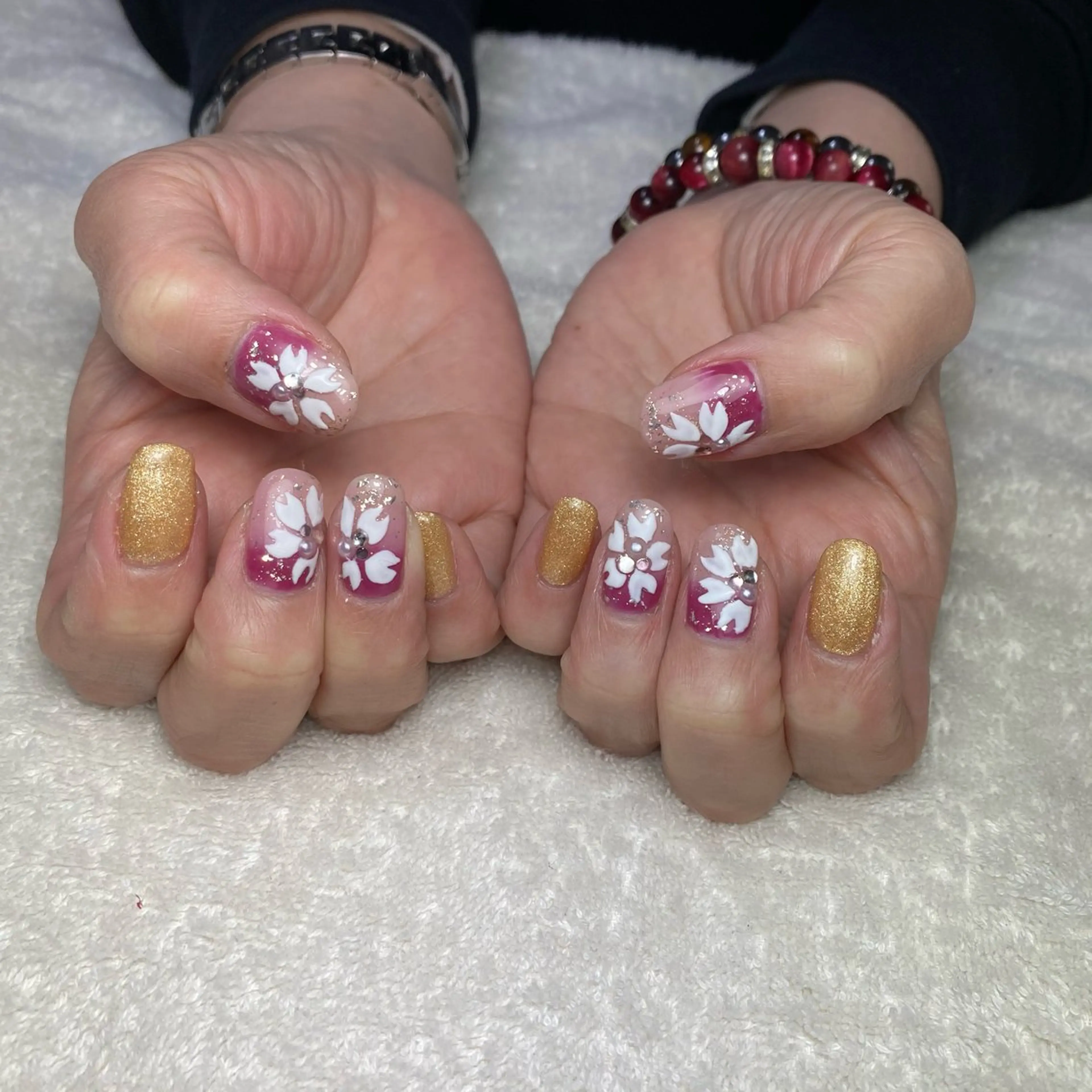 ネイル 桜ネイル 春ネイル ハンドネイル COCO+所属・COCO +のエステ・リラクイメージ