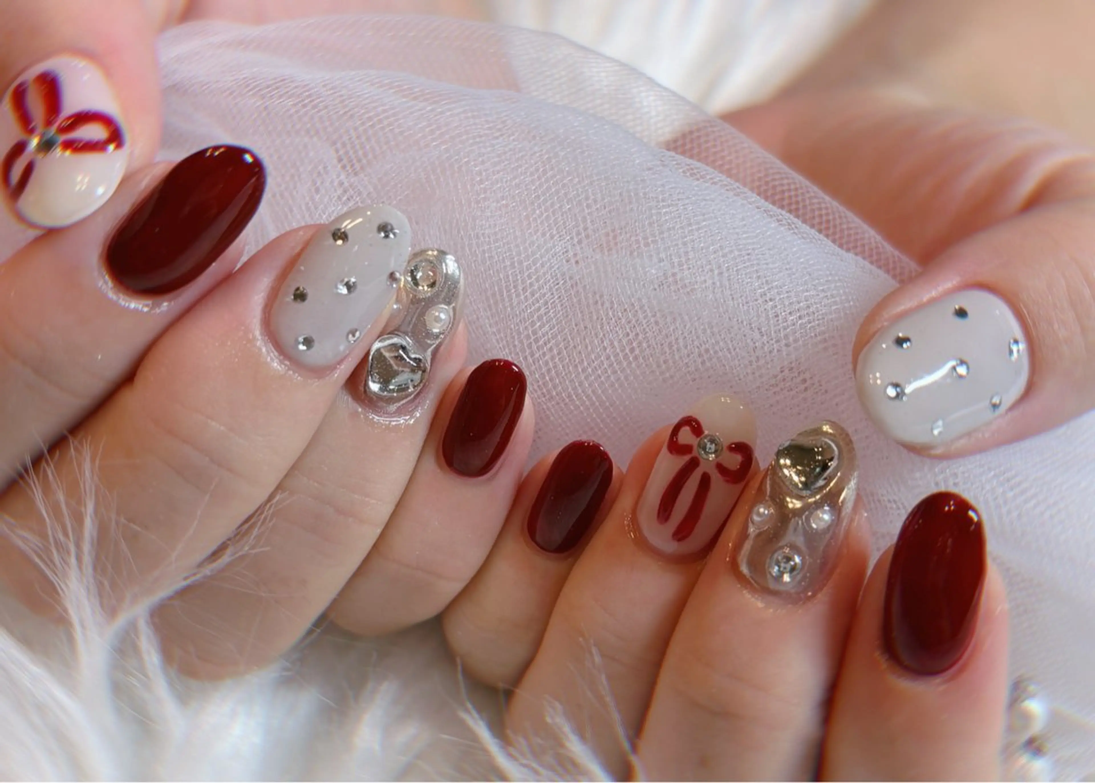 ネイル ハンドネイル le'a-レア-【ア イ×ネイル×眉】のネイルデザイン