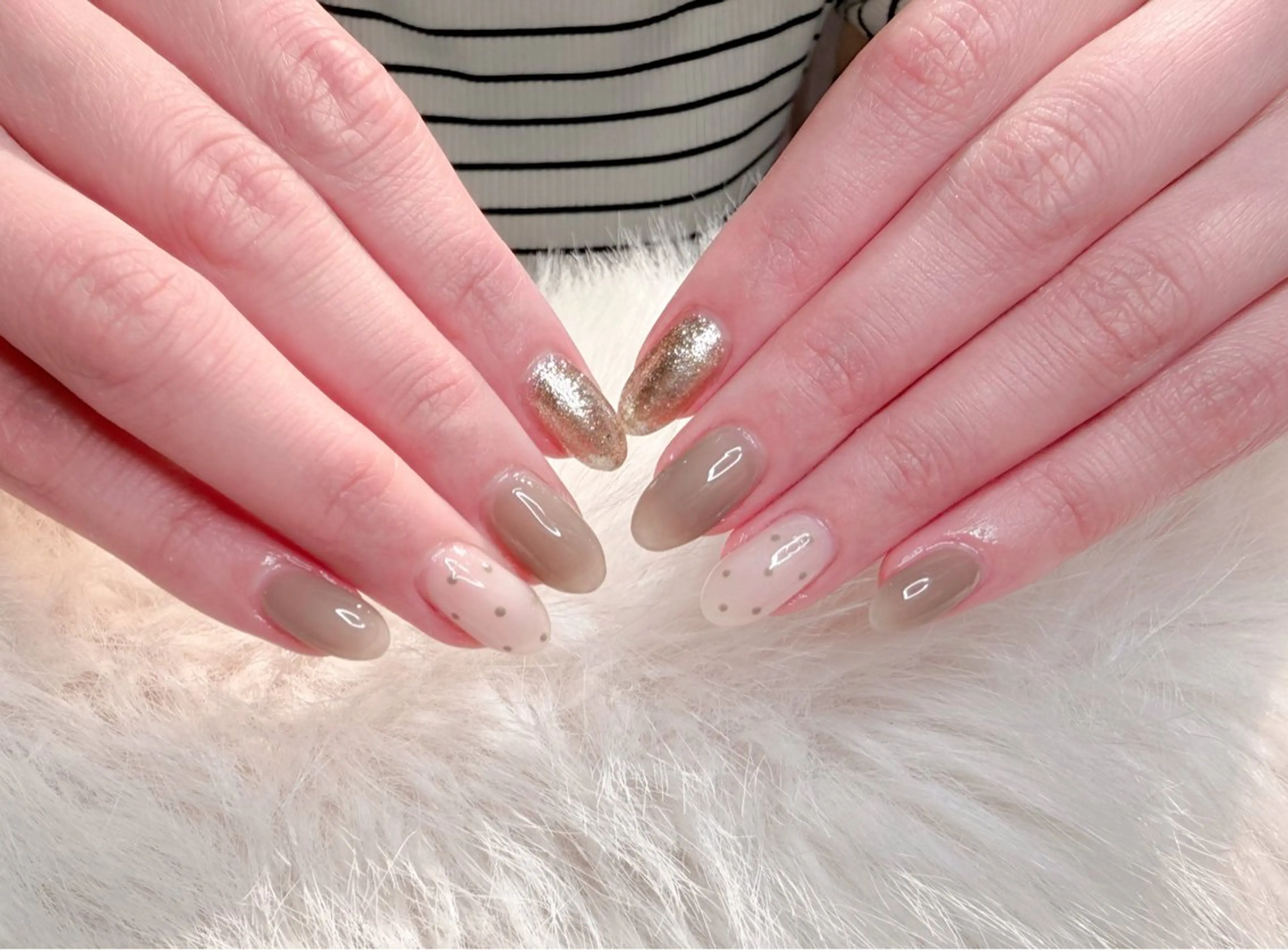 ネイル リボン、ガーリー パーツ放題専門店のネイルデザイン