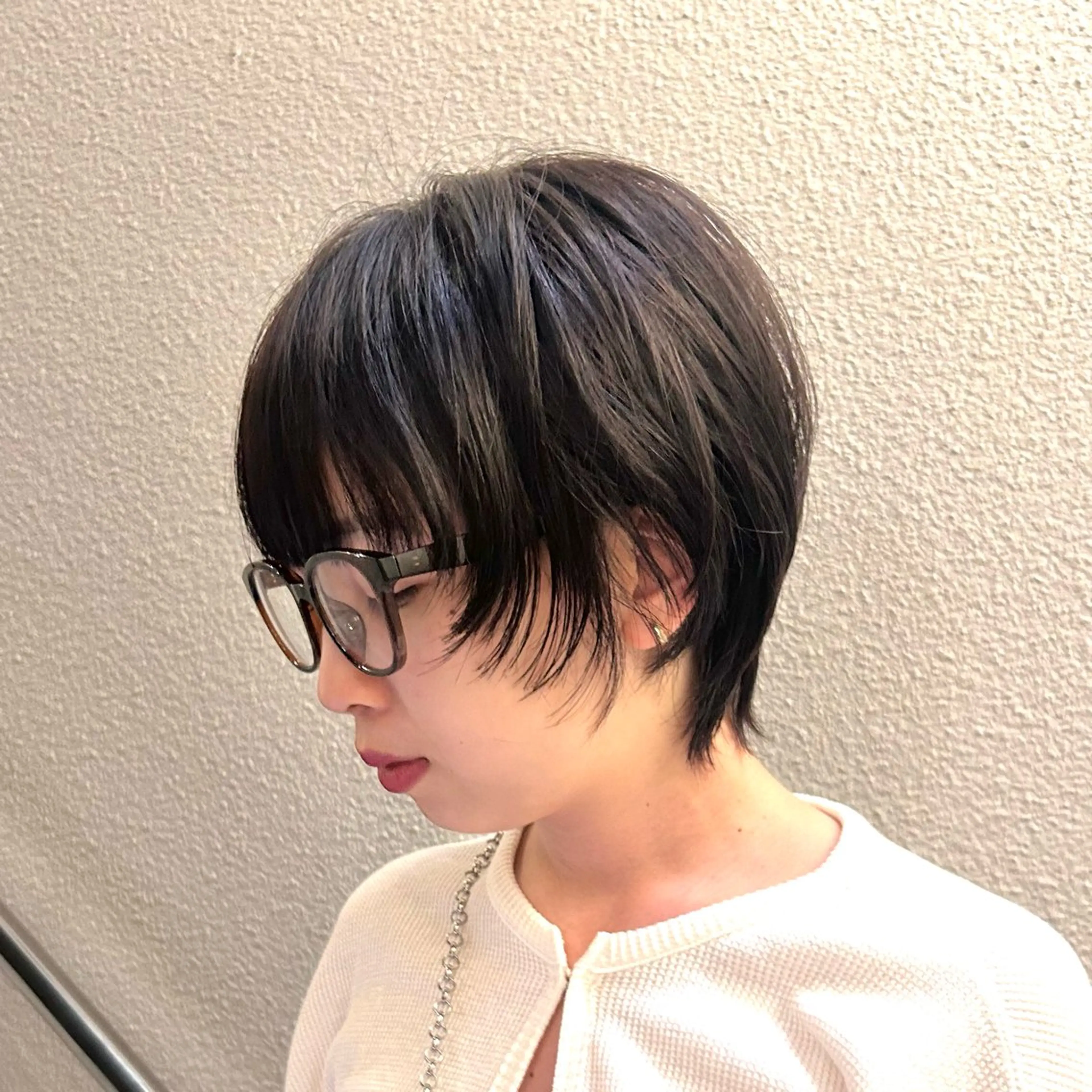 ショート カラー ショートレイヤー 透明感カラー レイヤーカット ショートヘア ウルフカット 🌿ボブ パーマ高橋啓太🌿のヘアスタイル