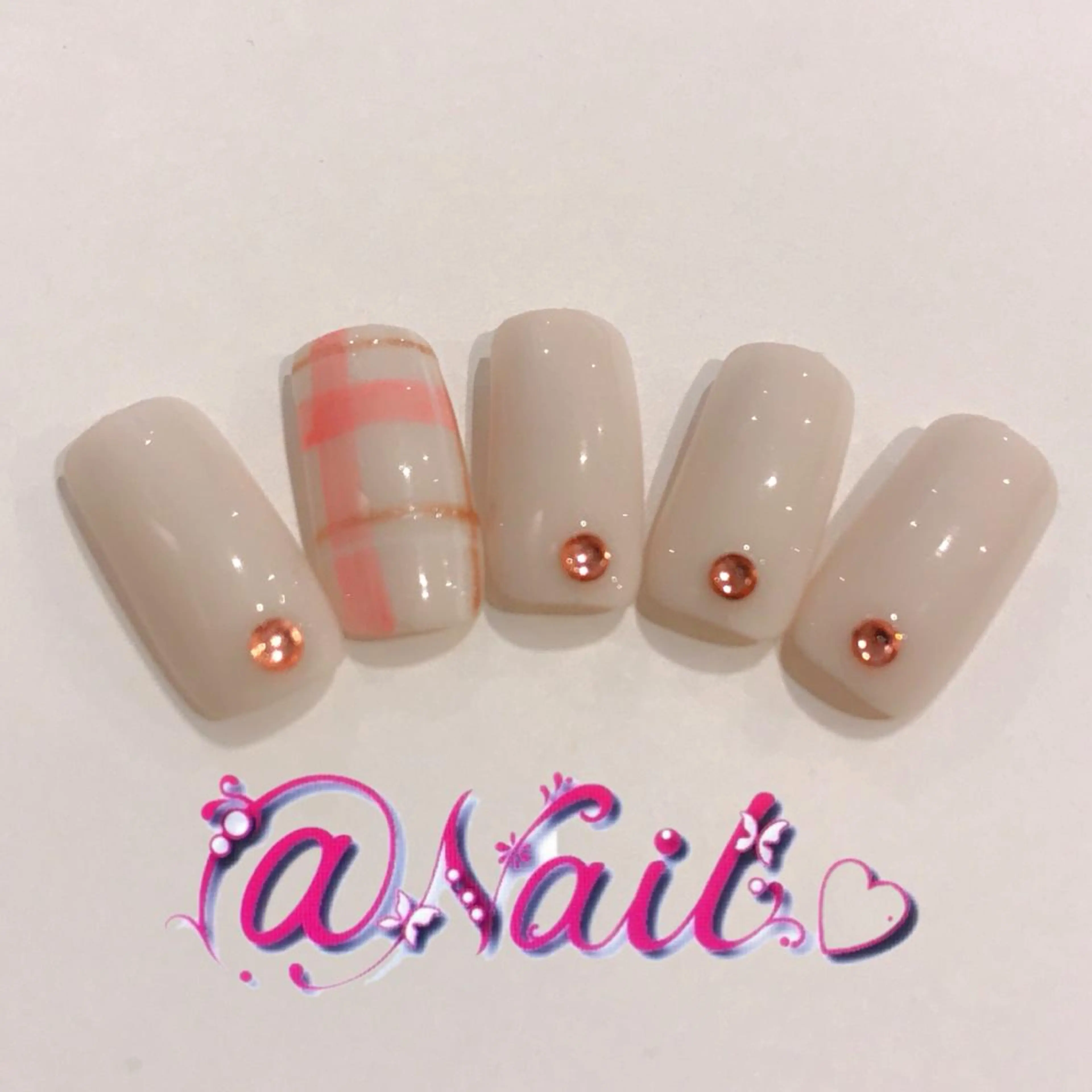 ネイル フットネイル ジェルネイル スカルプネイル 小尾 栞のネイルデザイン