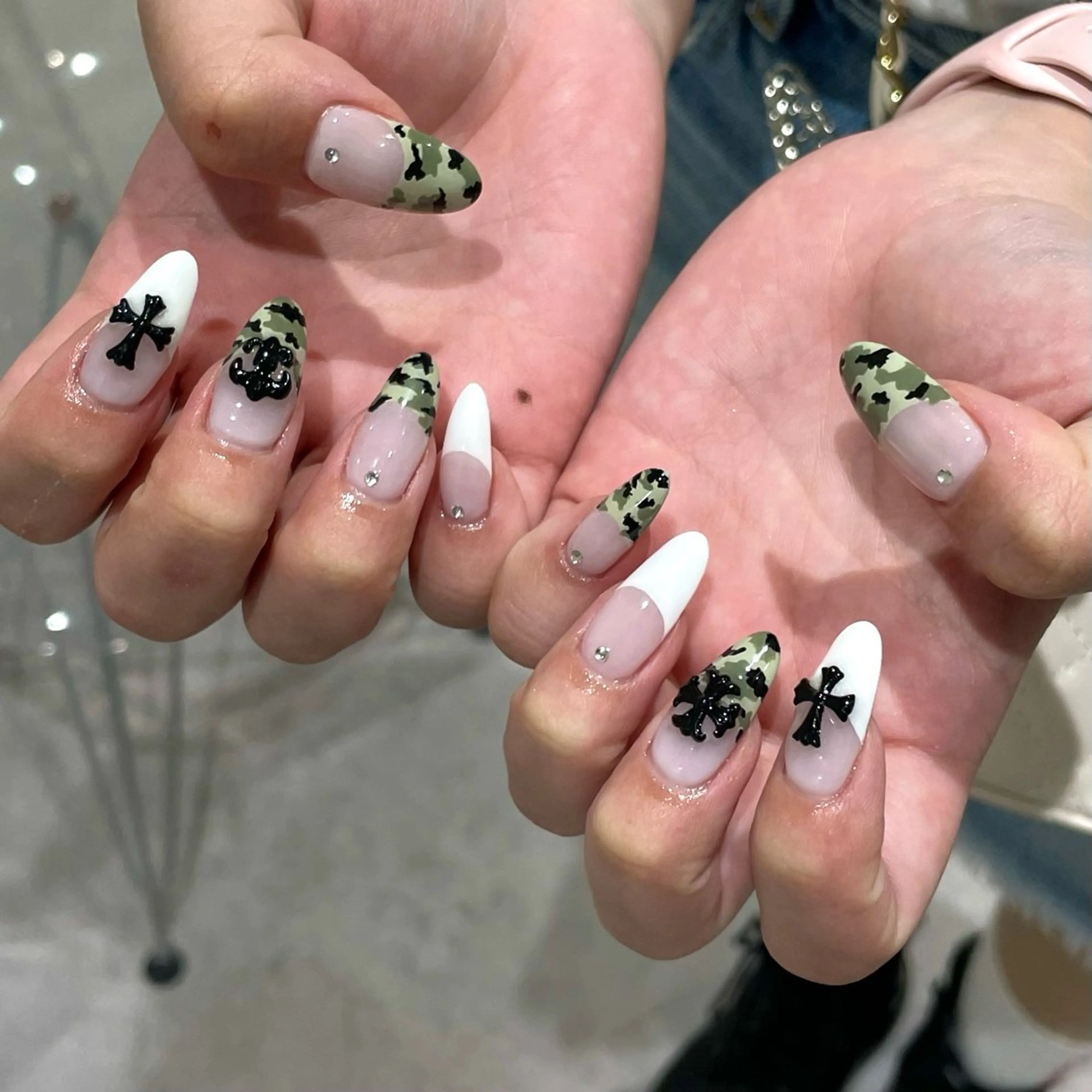 ネイル フレンチネイル ハンドネイル IROHA NAIL Kurumi🪽🫧のネイルデザイン