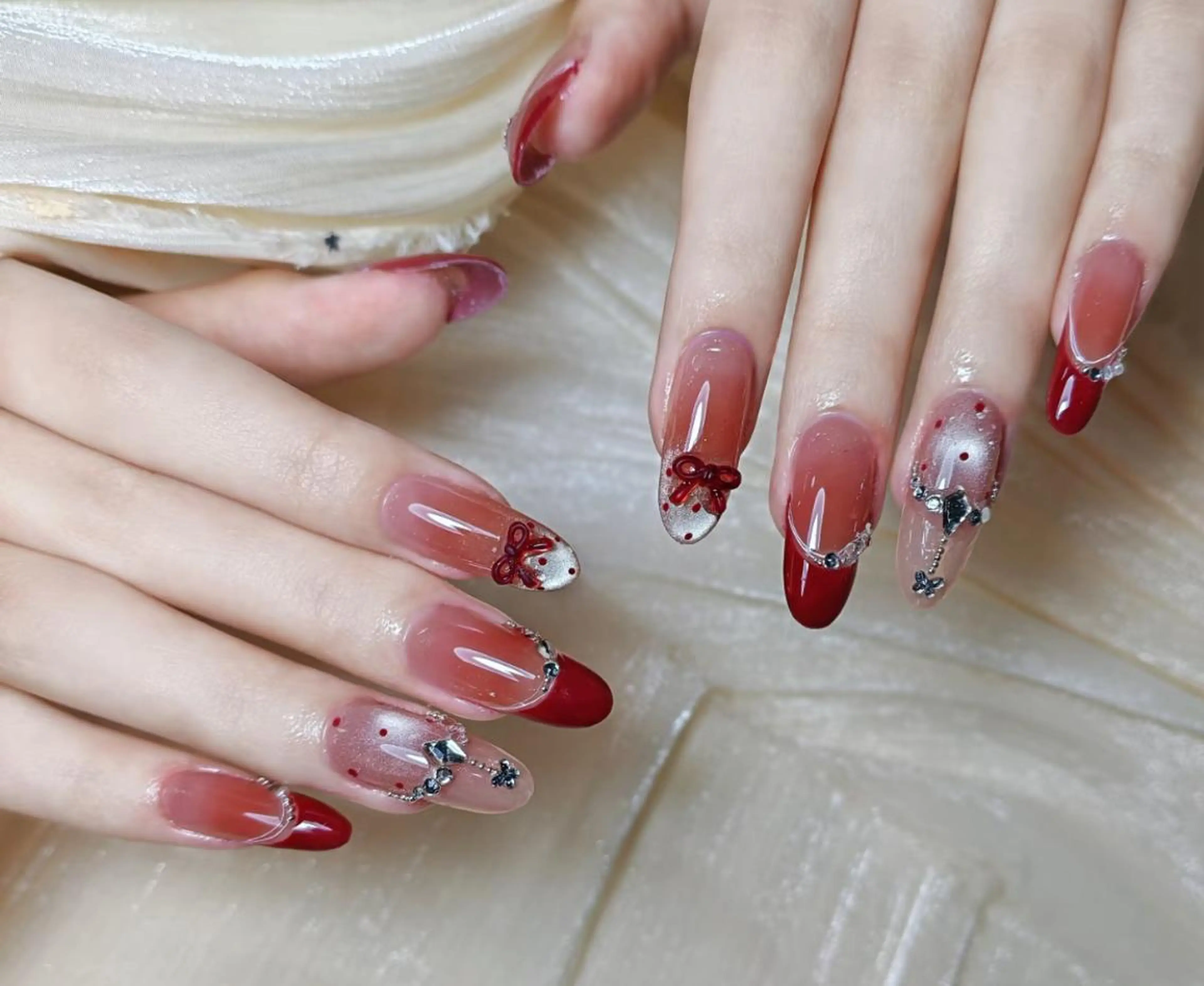 ネイル ハンドネイル ル ルのネイルデザイン