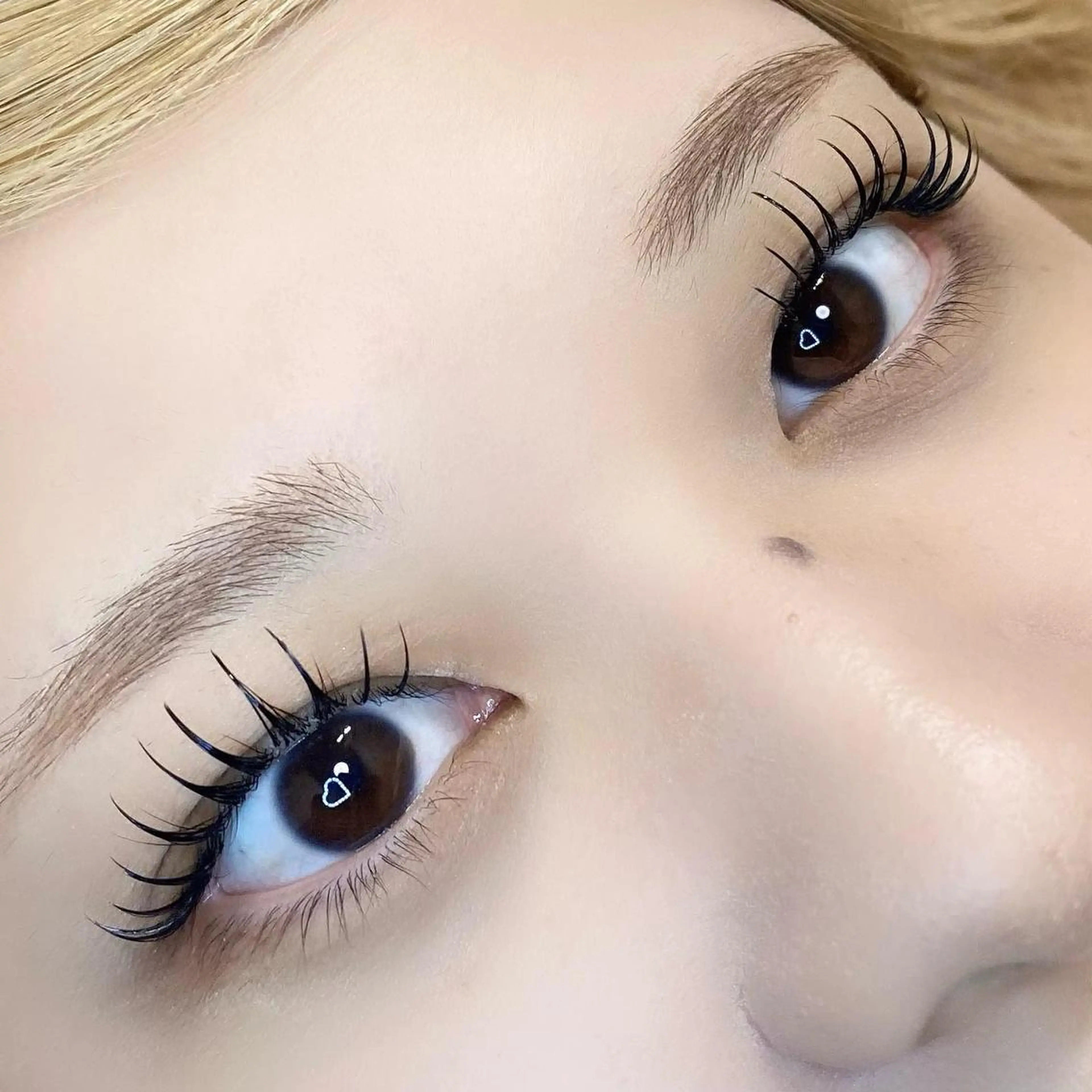 マツエク・マツパ フラットラッシュ パリジェンヌラッシュリフト まつげパーマ ボリュームラッシュ KURUMI🦋 まつエクまつパ美眉のマツエク・マツパデザイン